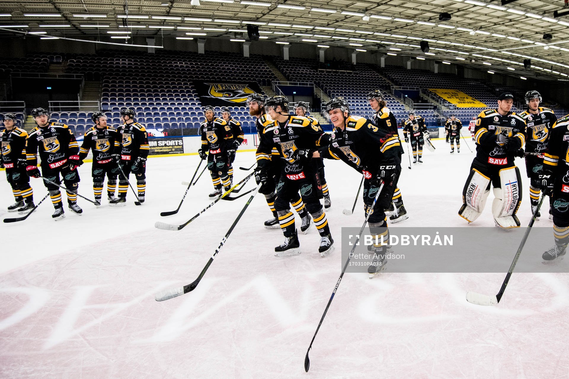 Panterns spelare jublar
