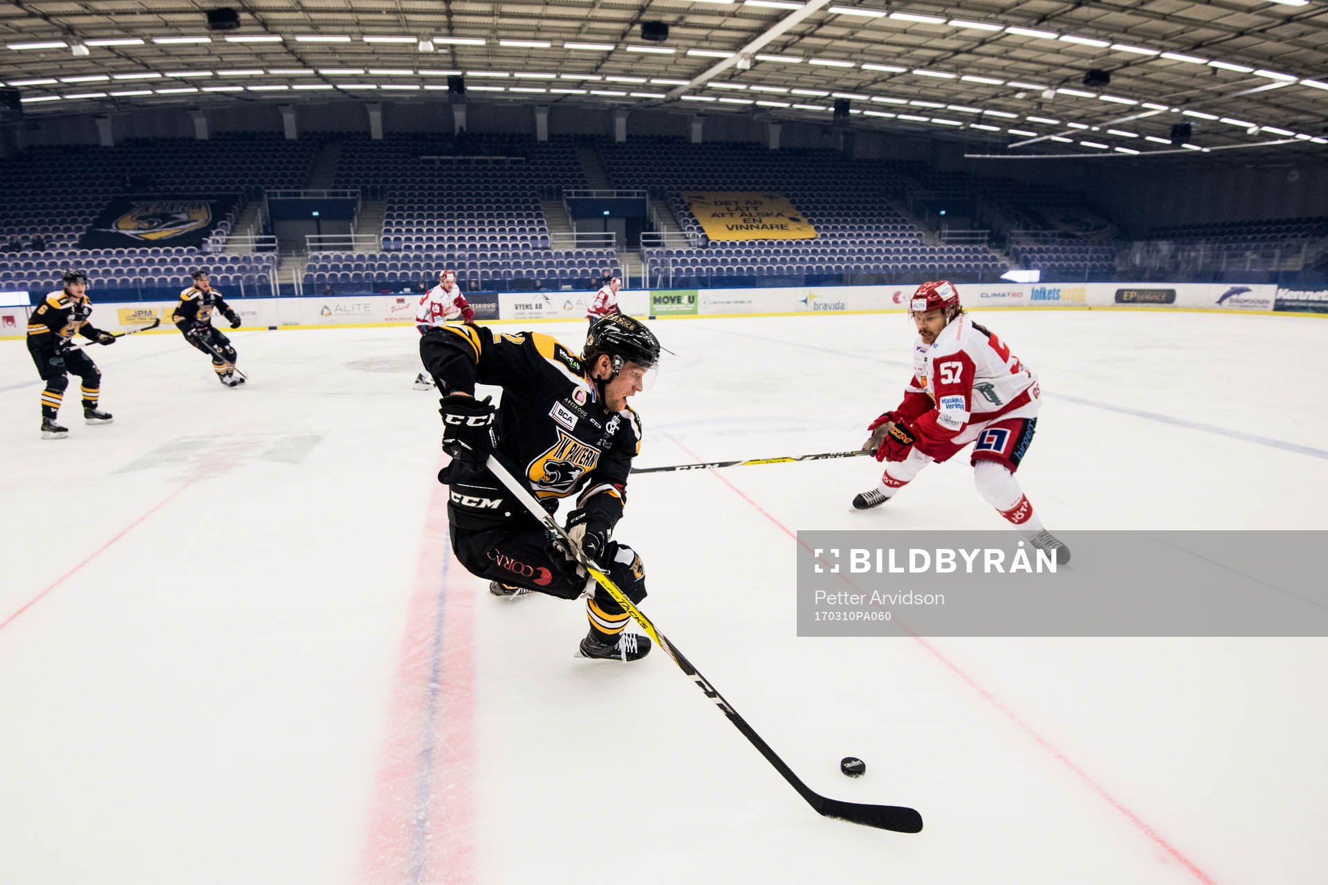 Panterns Robin Dahse och Almtunas Marcus Oskarsson