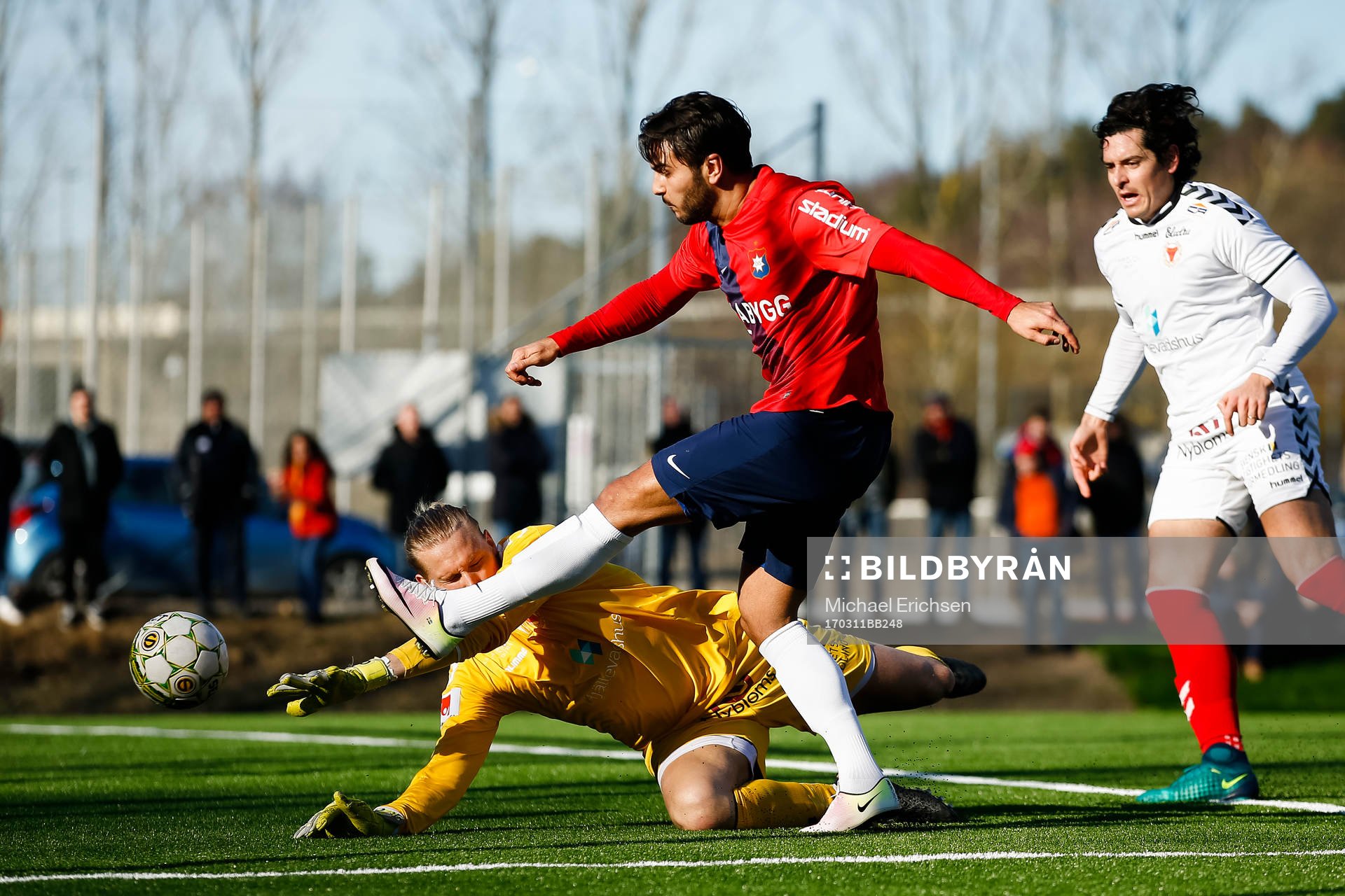 Örgrytes William Atashkadeh gör 1-0 bakom Kalmars