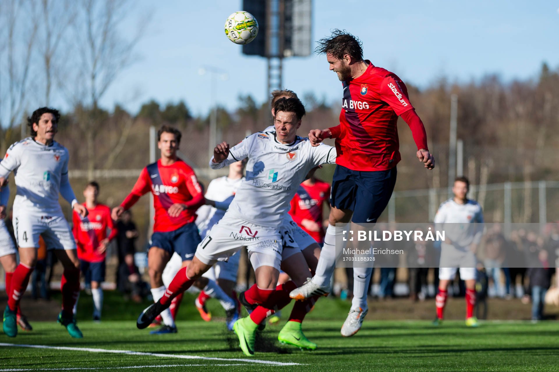 Örgrytes Johan Elmander nickar