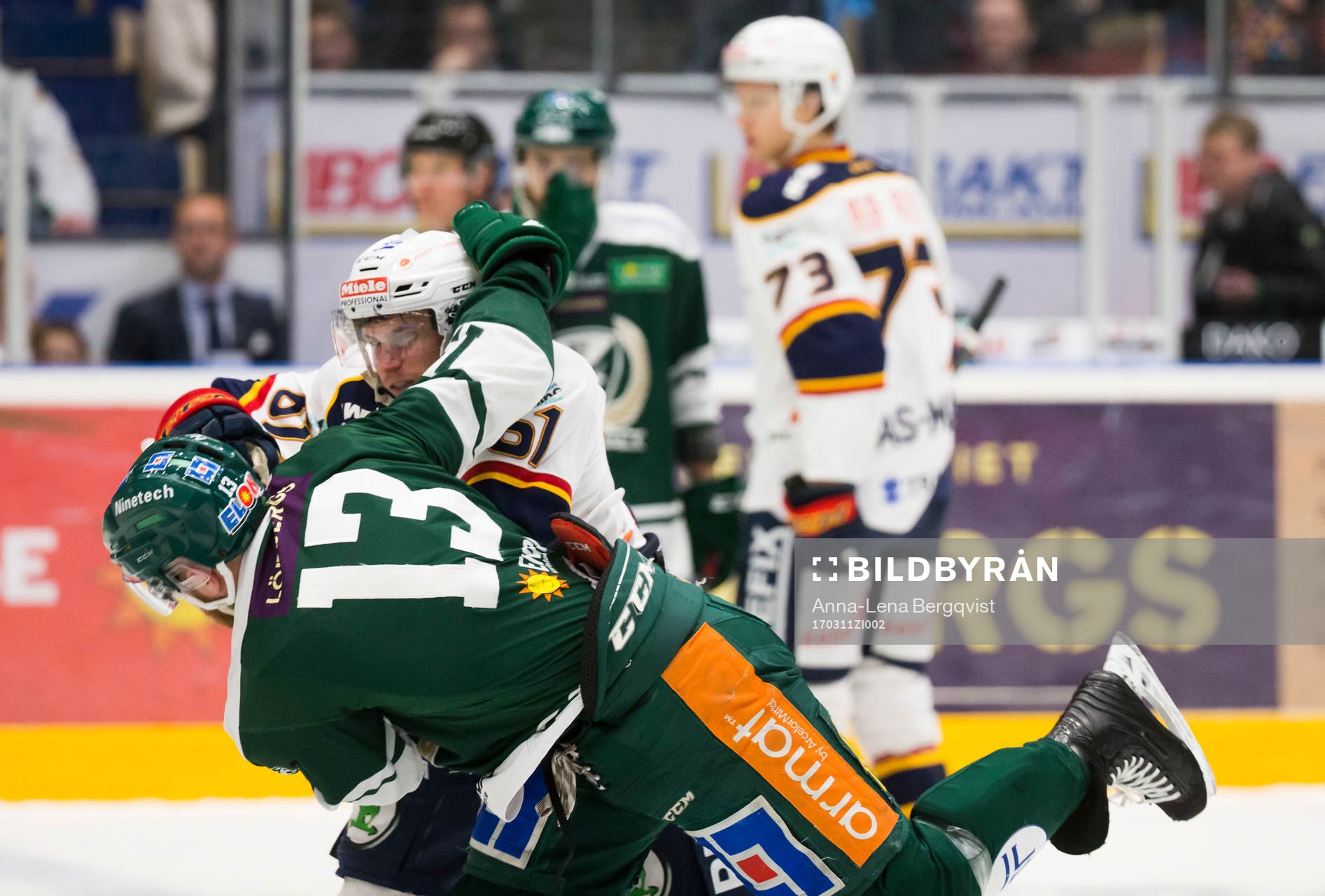 under åttondelsfinal 1 i SM-slutspelet i ishockey mellan