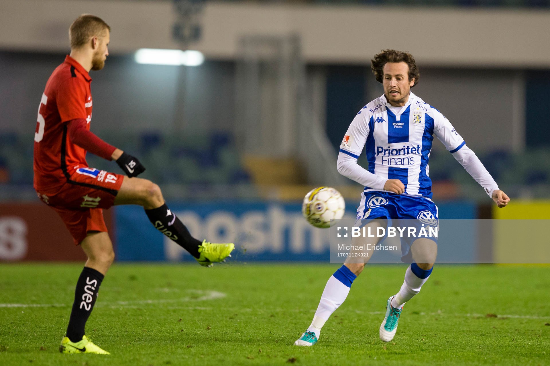 Norrköpings Filip Dagerstål före IFK Göteborgs Mikkel