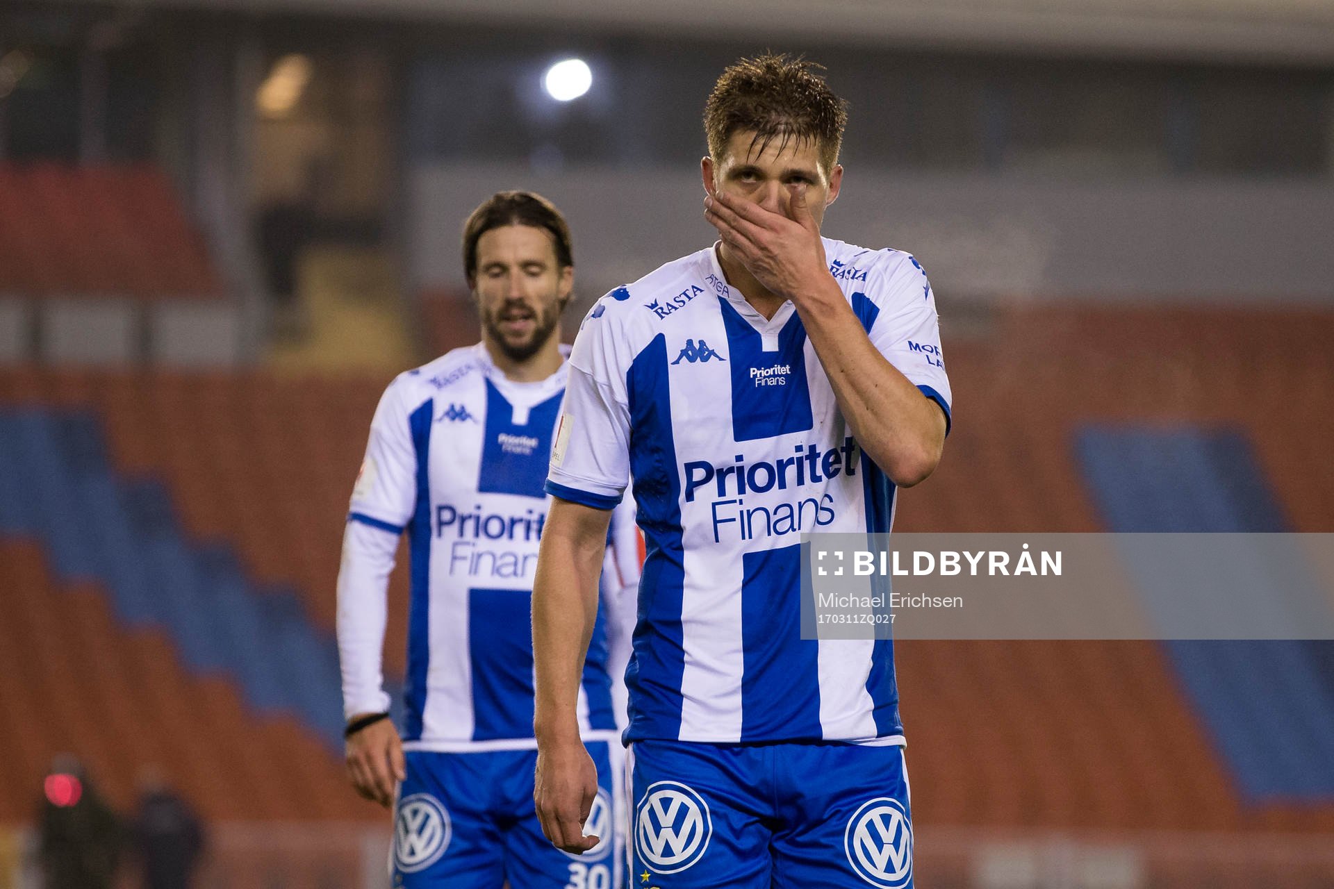 IFK Göteborgs Mikael Boman och Mattias Bjärsmyr deppar