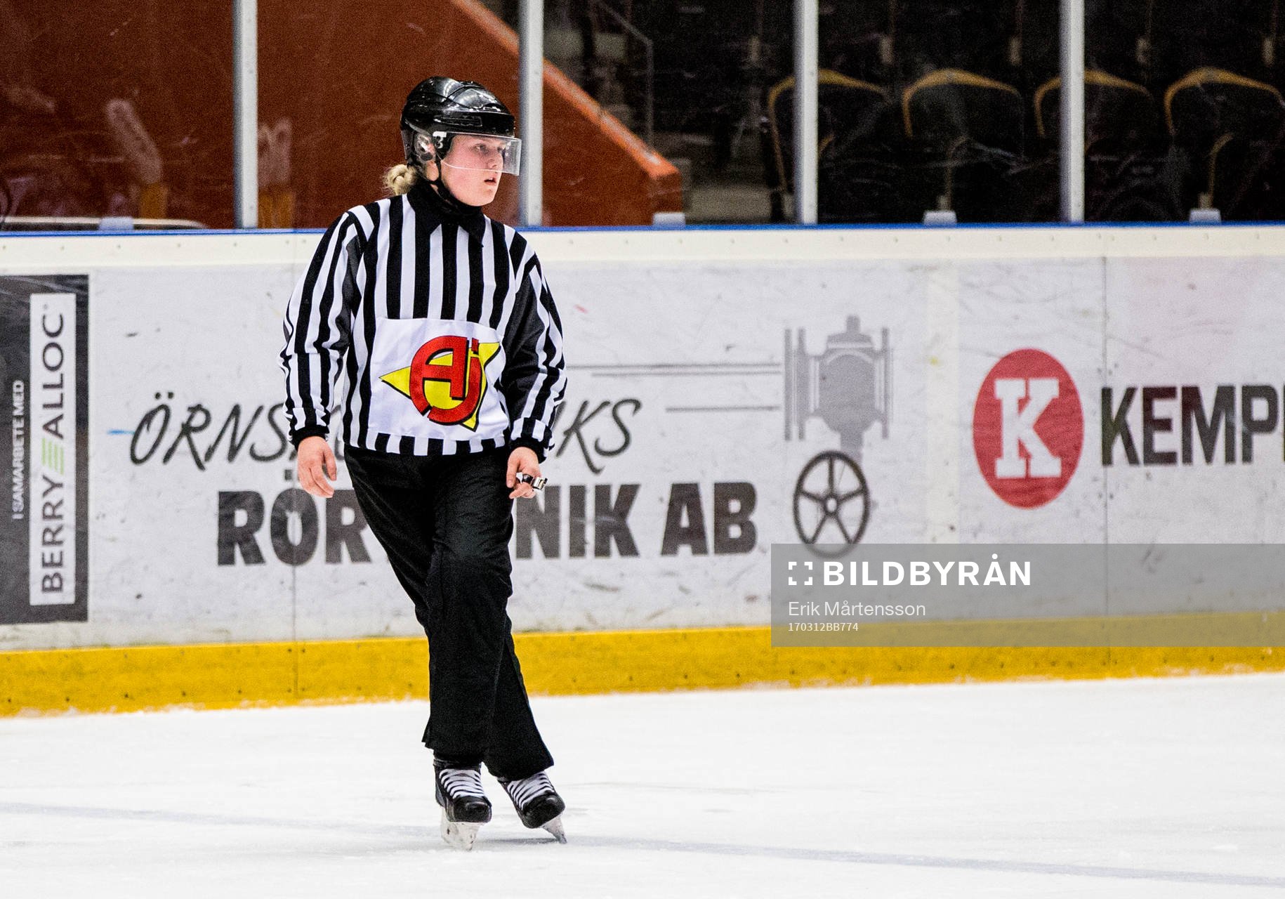 Linjedomare Ida Henriksson