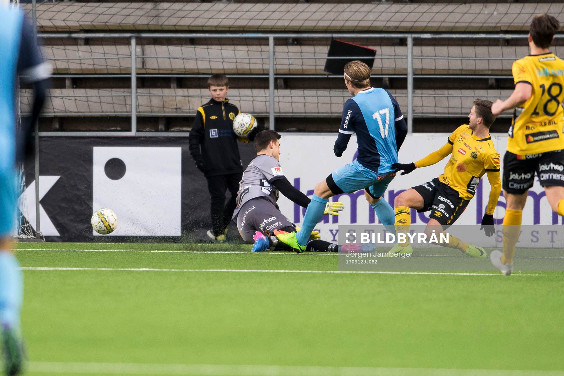 Brommapojkarnas Viktor Gyökeres gör 1-2
