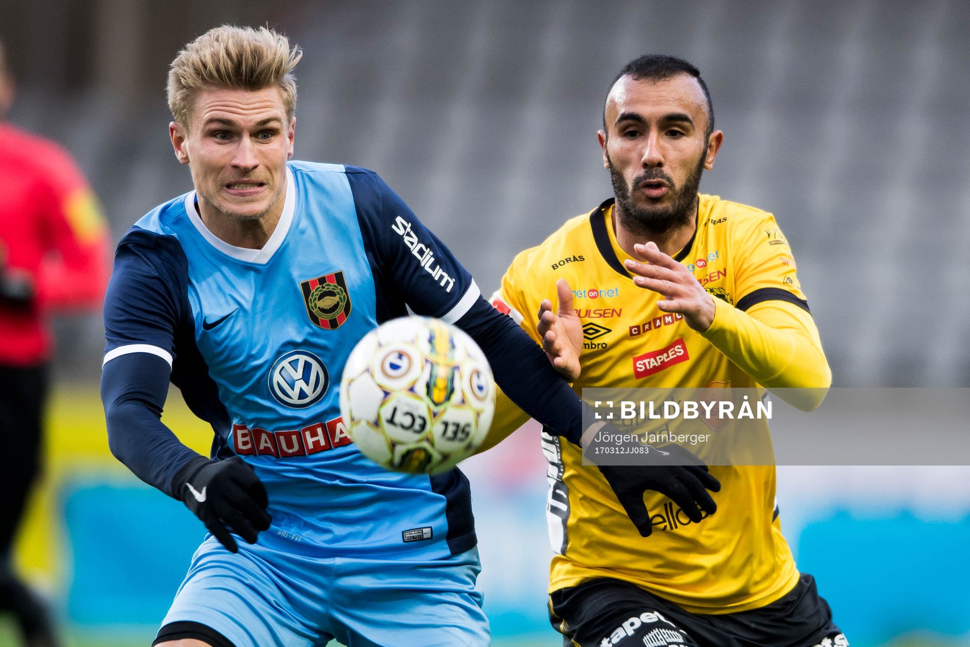 Brommapojkarnas Carl Starfelt och Elfsborgs Issam Jebali