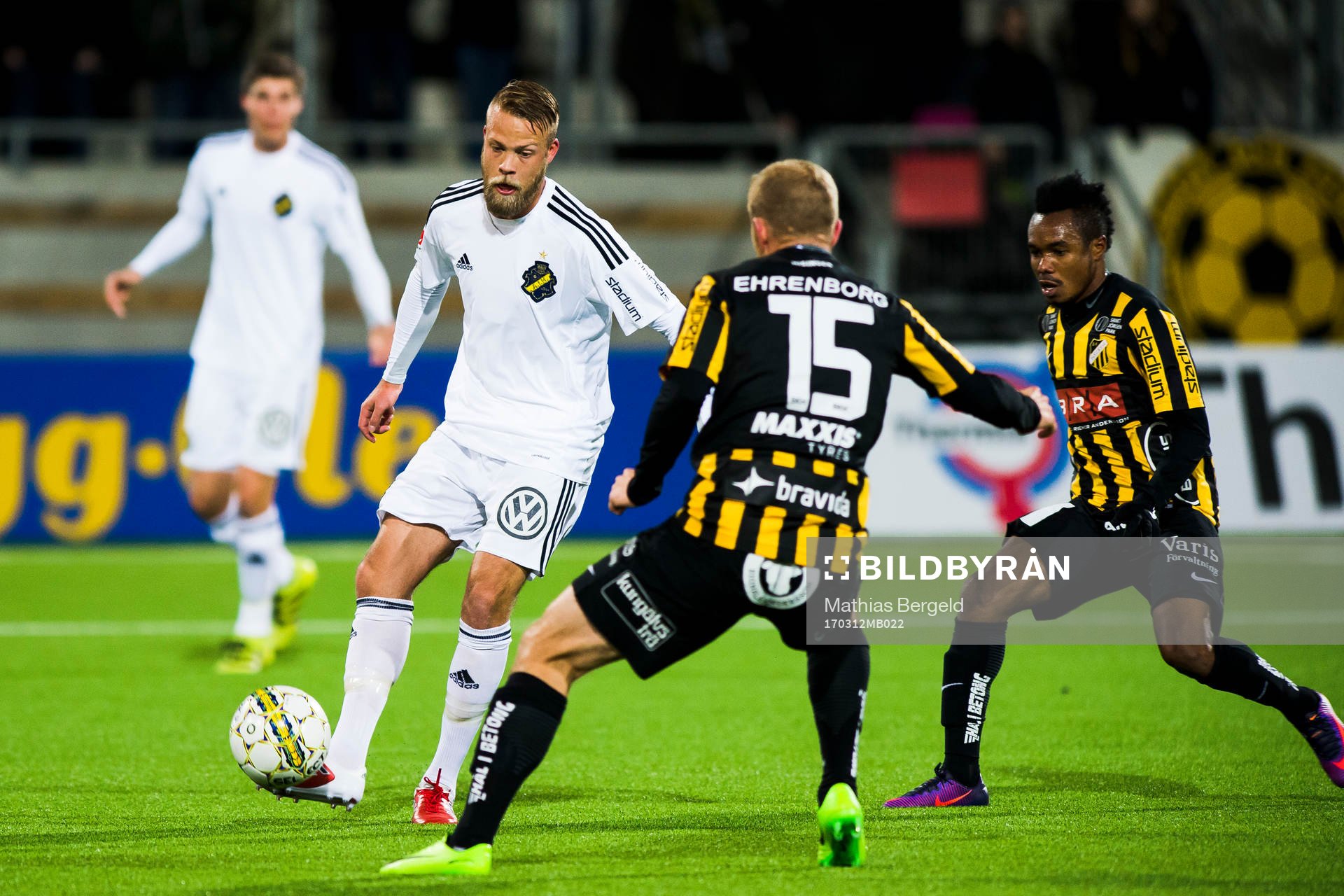 s Daniel Sundgren