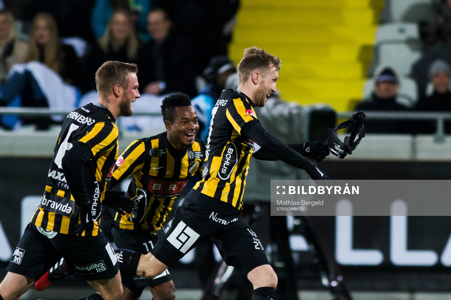 s Johan Blomberg deppar och Häckens Alexander Faltsetas