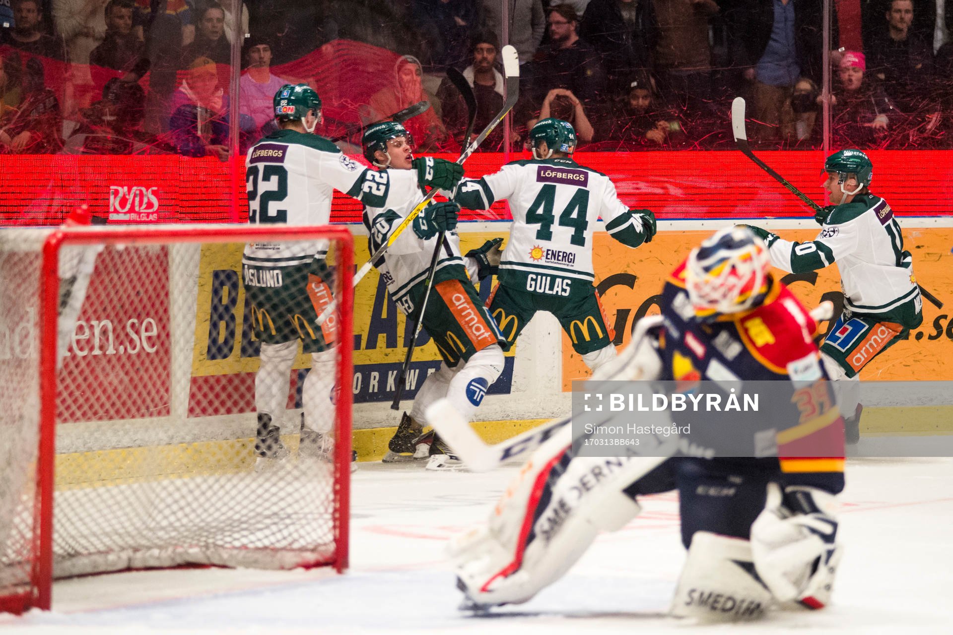 Färjestads Joel Eriksson Ek jublar