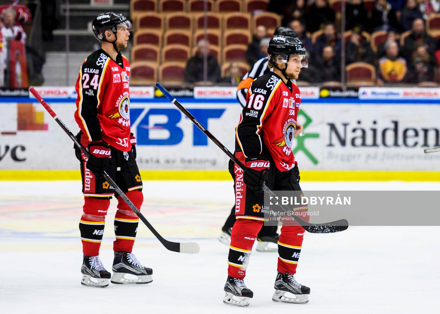 Luleås Johan Harju (v) och Einar Emanuelsson (h) deppar