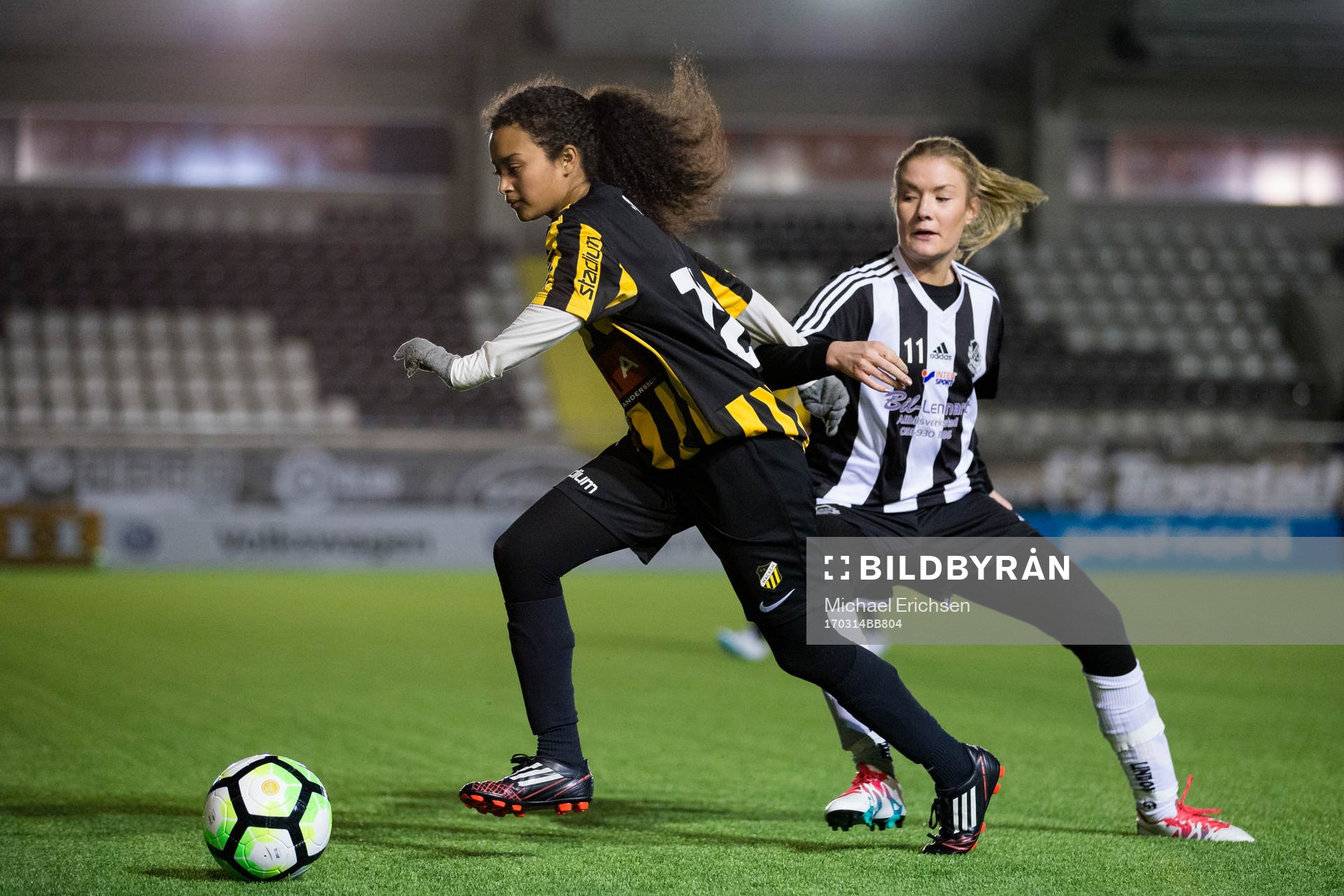 Häckens Natalie Aray