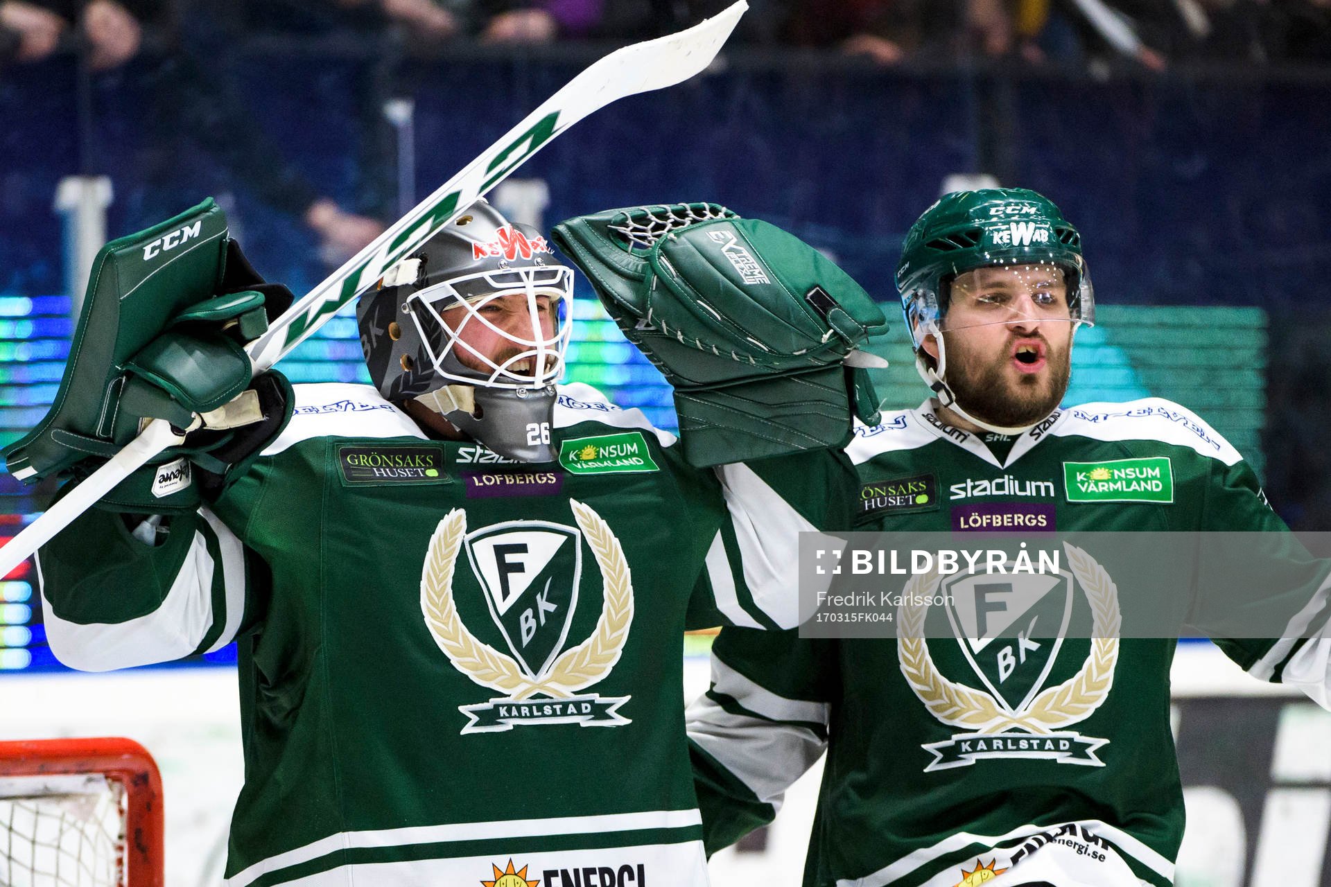 Färjestads målvakt Stefan Steen och Mikael Wikstrand