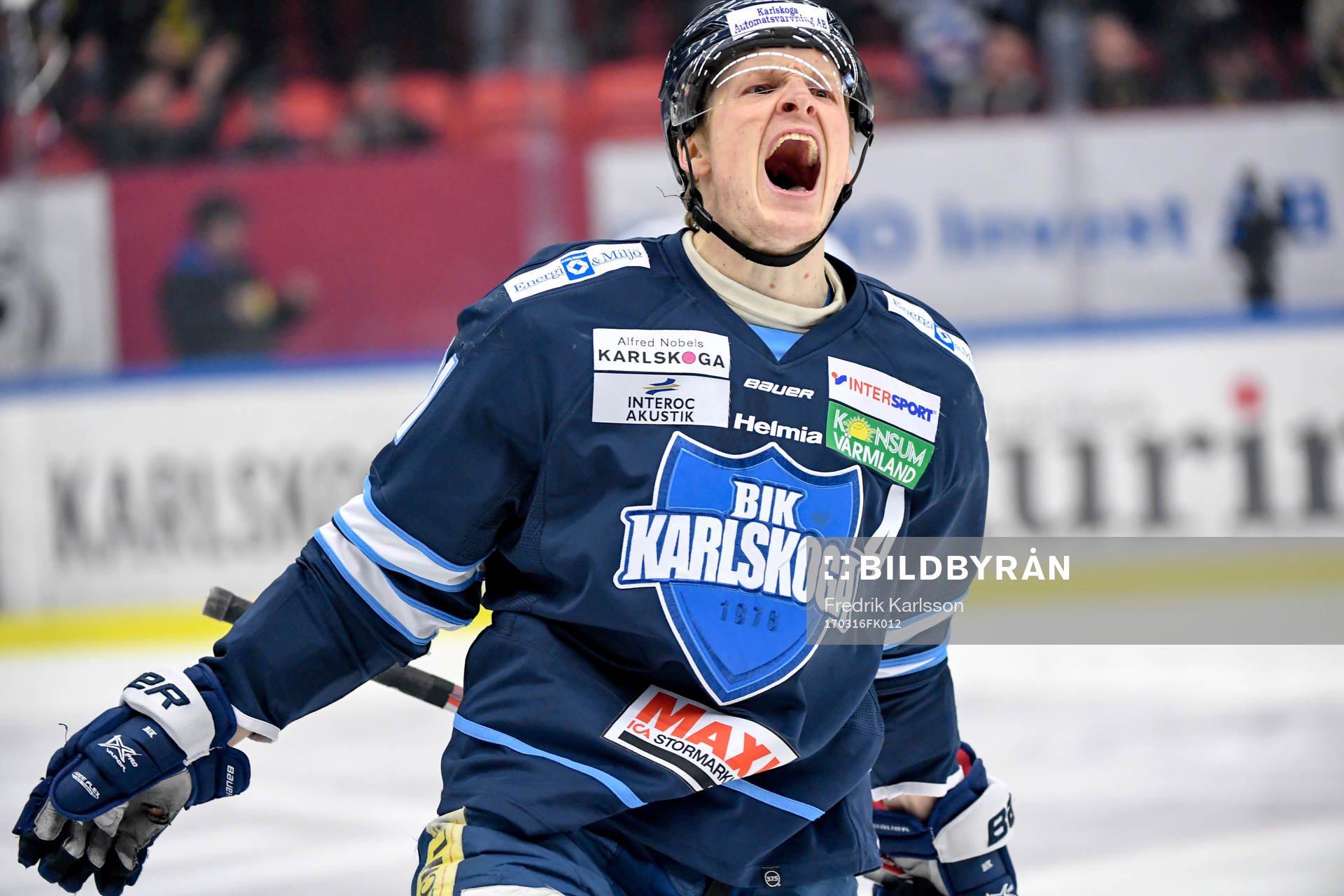 Karlskogas Mikael Eriksson jublar