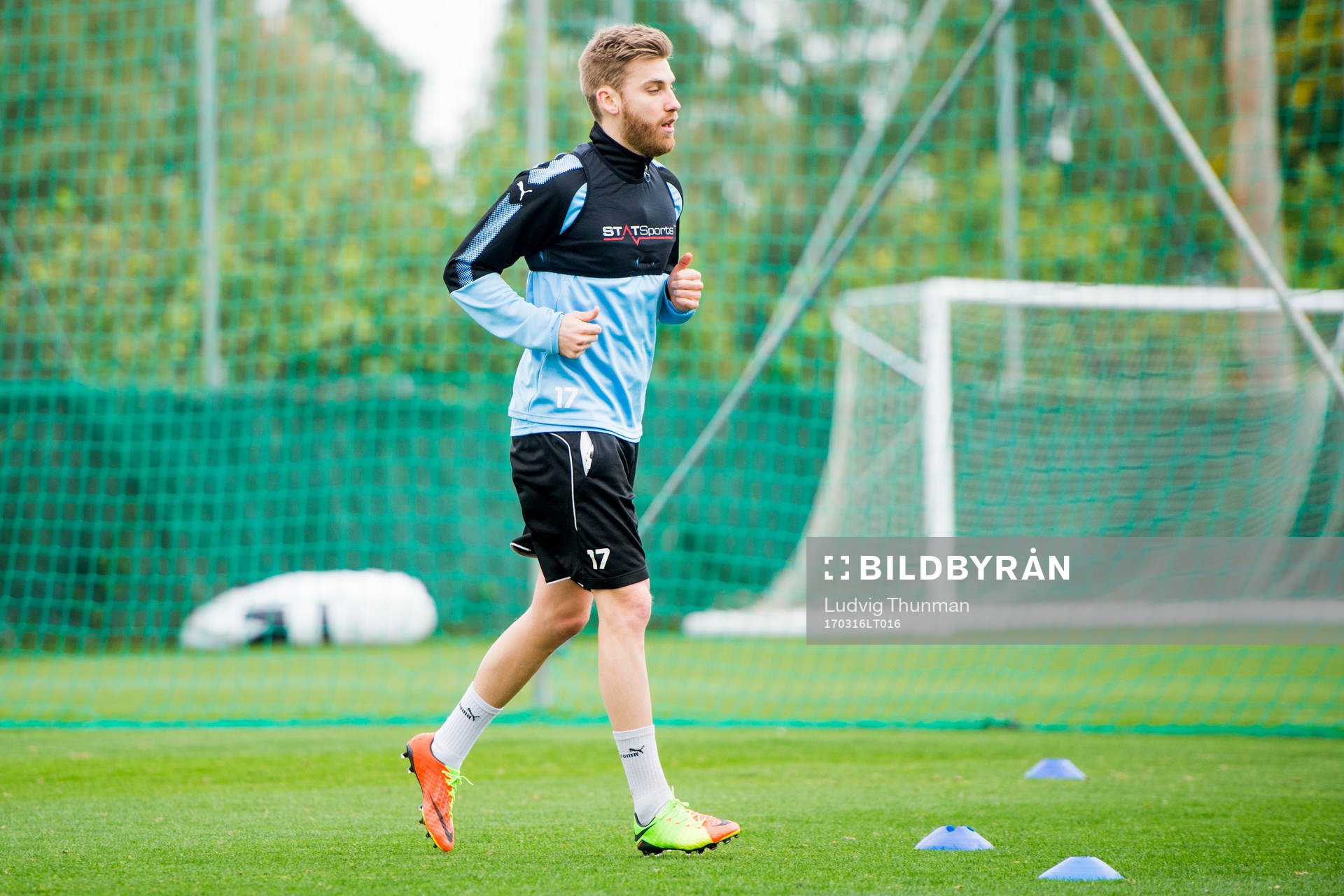 Rasmus Bengtsson kör rehab