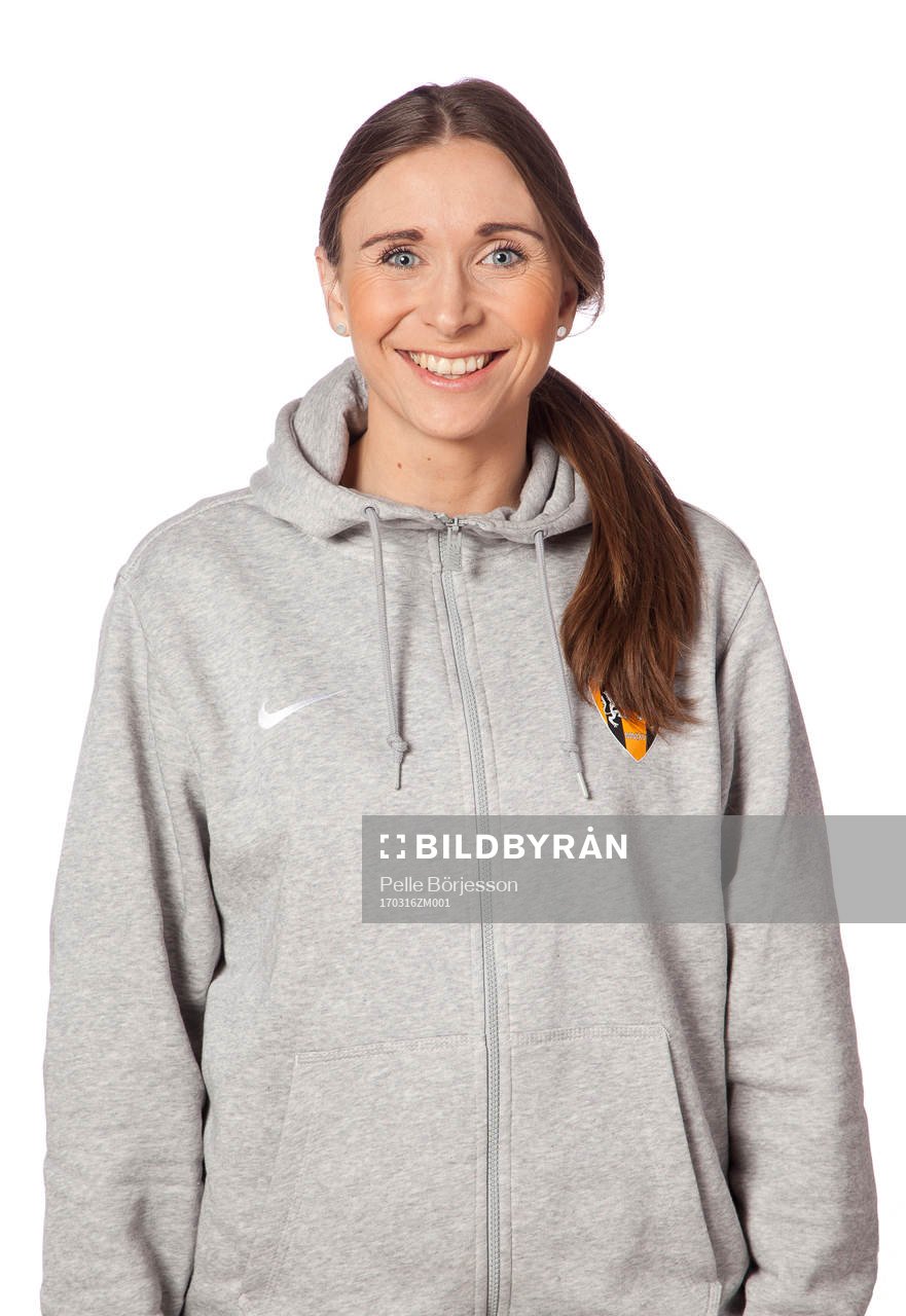 Kristianstads sjukgymnast Tinna Mark Antonsdottir poserar för ett porträtt den 16 mars 2017 i Kristianstad.