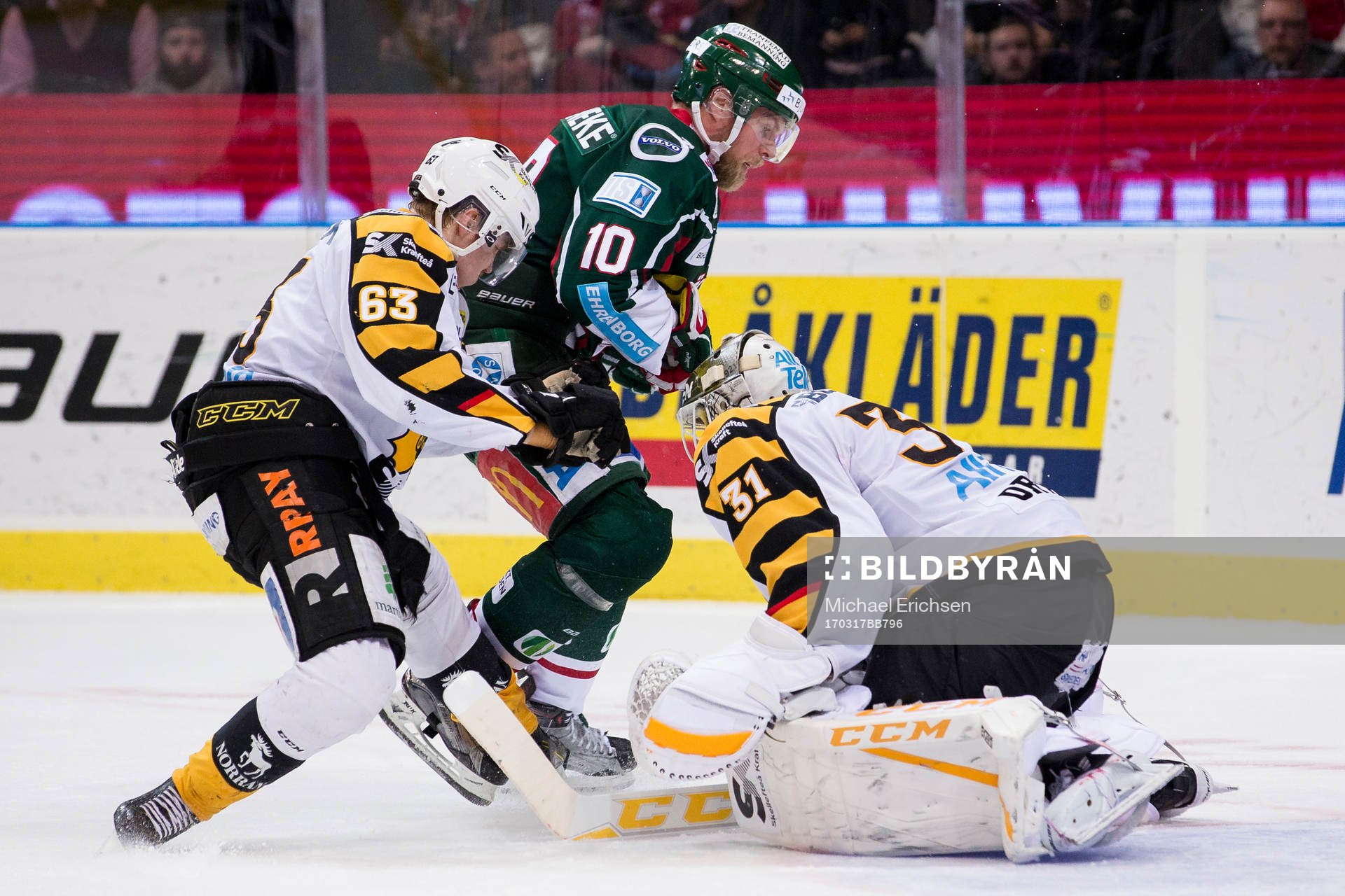 Frölundas Sean Bergenheim med en chans mot Skellefteås