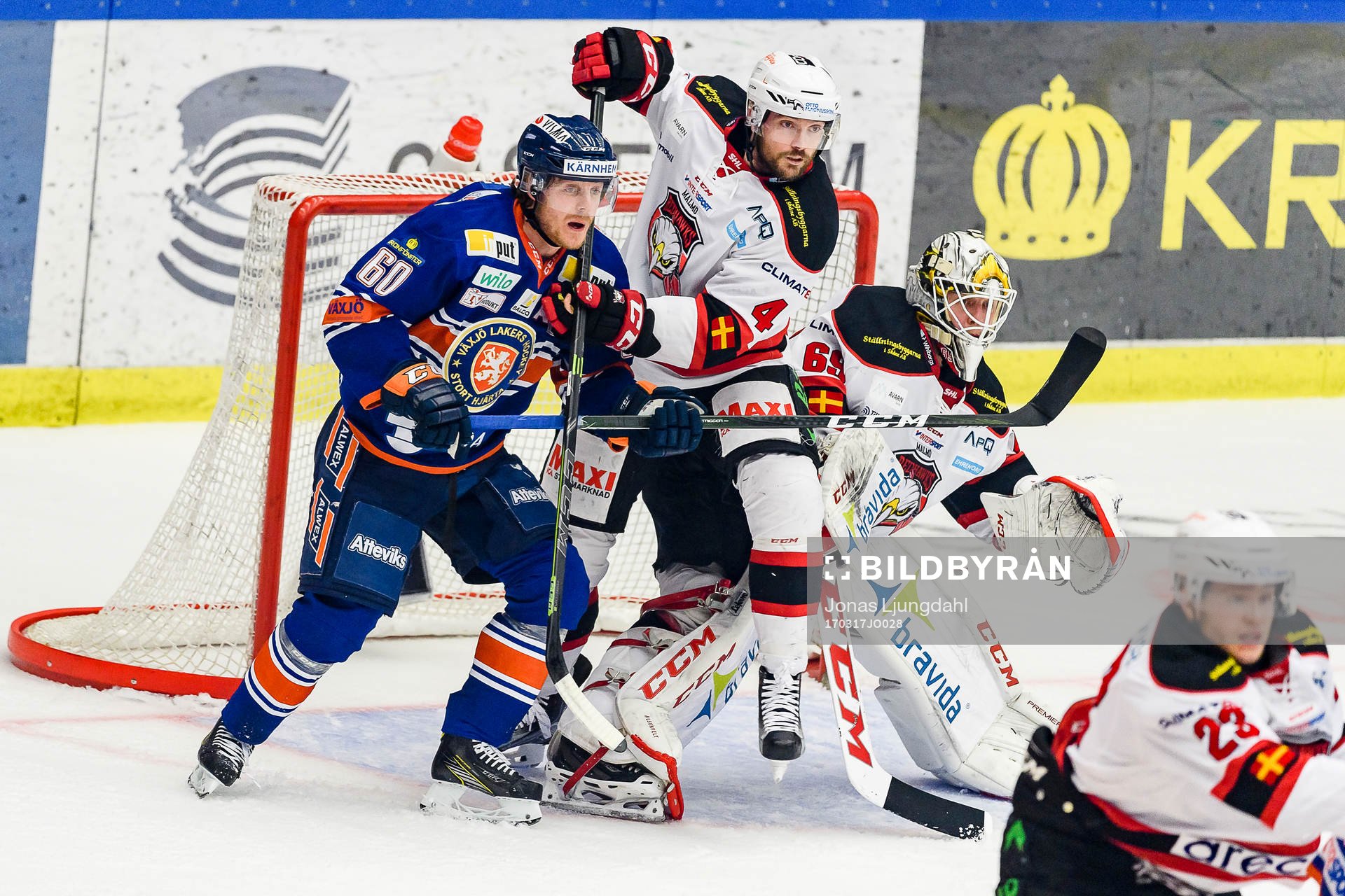 Växjös Erik Josefsson o kamp med Malmö Redhawks Noah