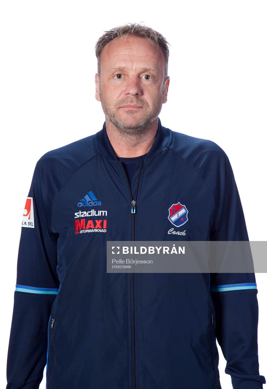 Kvarnsvedens tränare Jonas Björkgren poserar för ett porträtt den 17 mars 2017 i Borlänge.