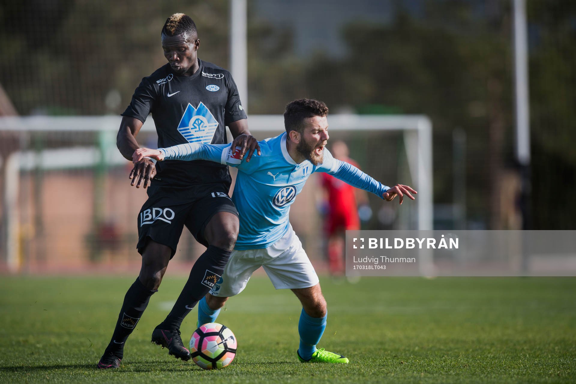 Moldes Babacar Sarr och Malmö FFs Erdal Rakip