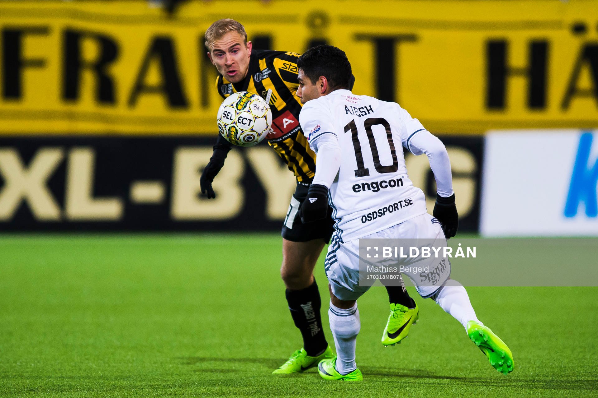 Häckens Kari Arkivuo och Östersunds Hossam Aiesh
