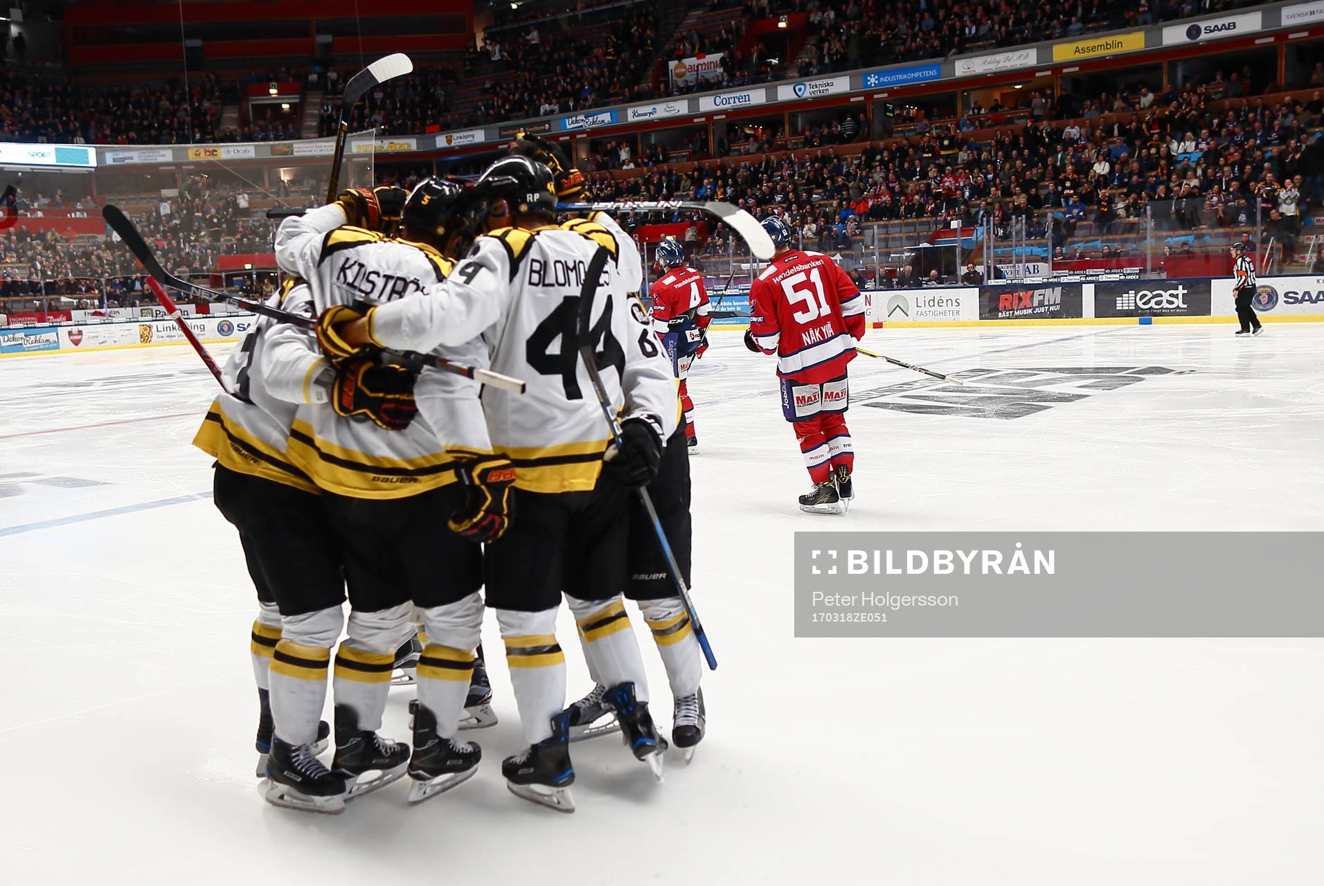 Brynäs spelare jublar