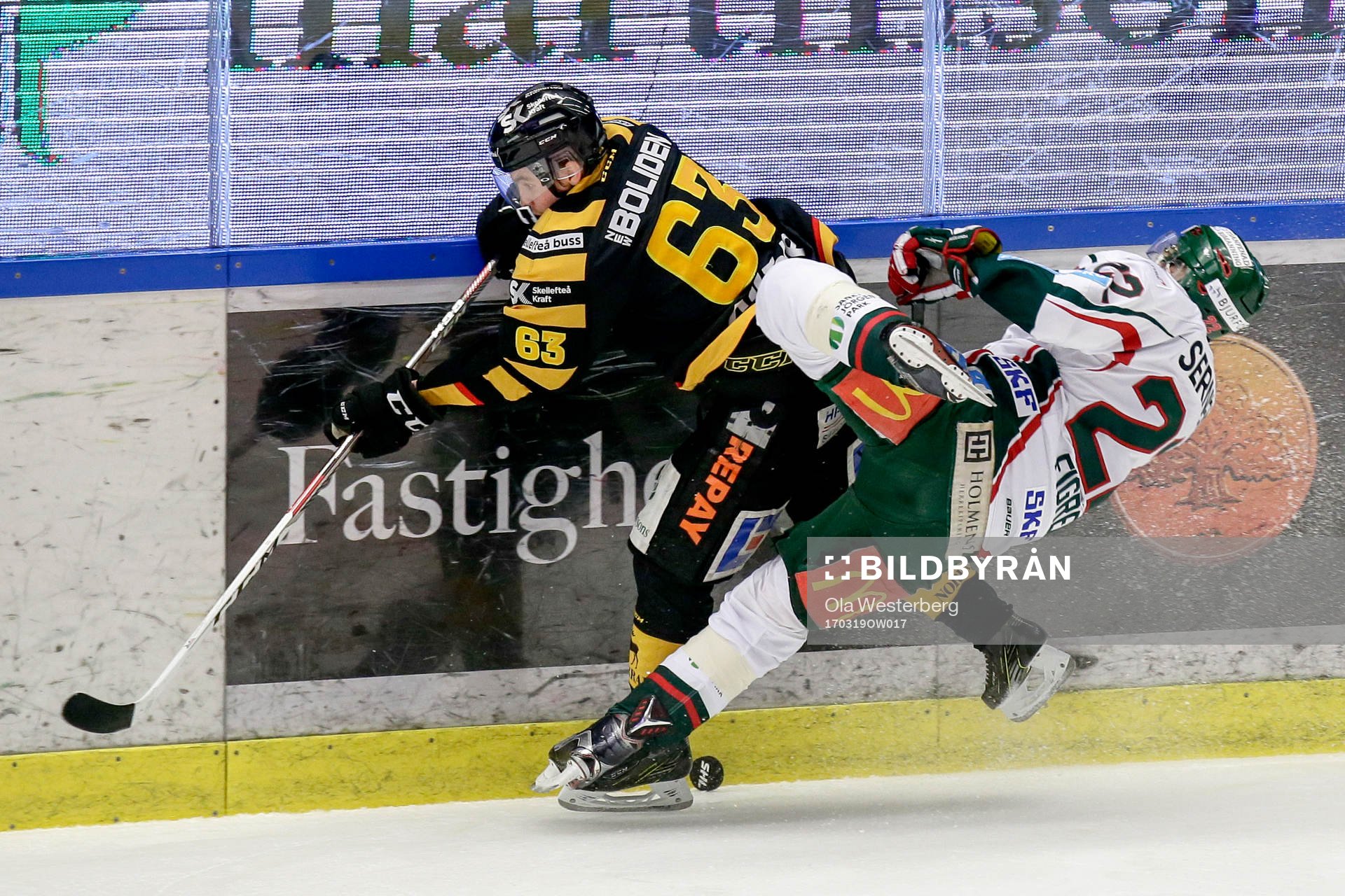 Skellefteås Sebastian Aho och Frölundas Robin Figren