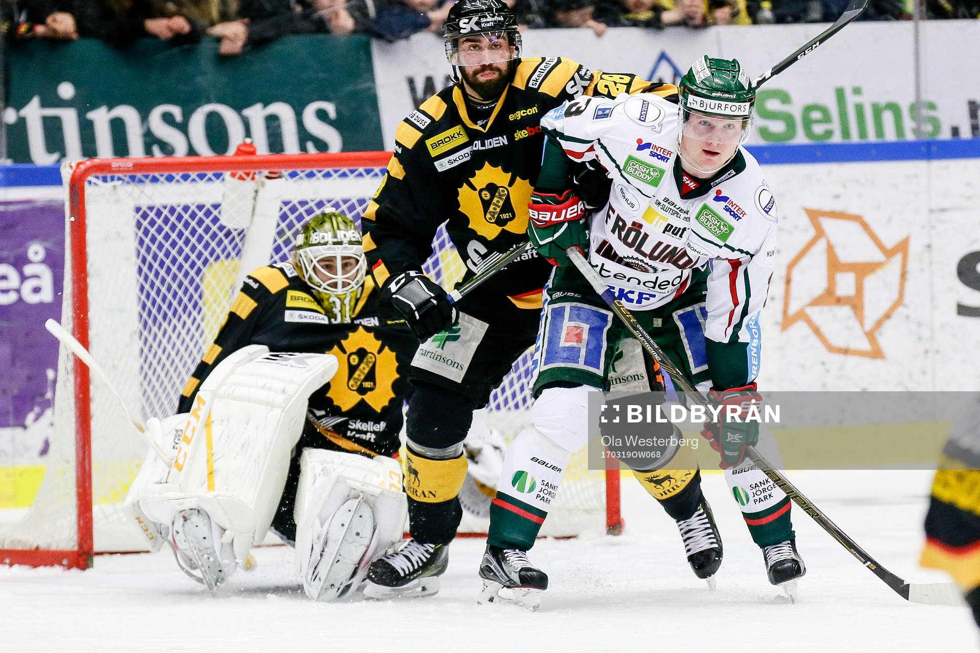Skellefteås Johan Alm och målvakt Joni Ortio