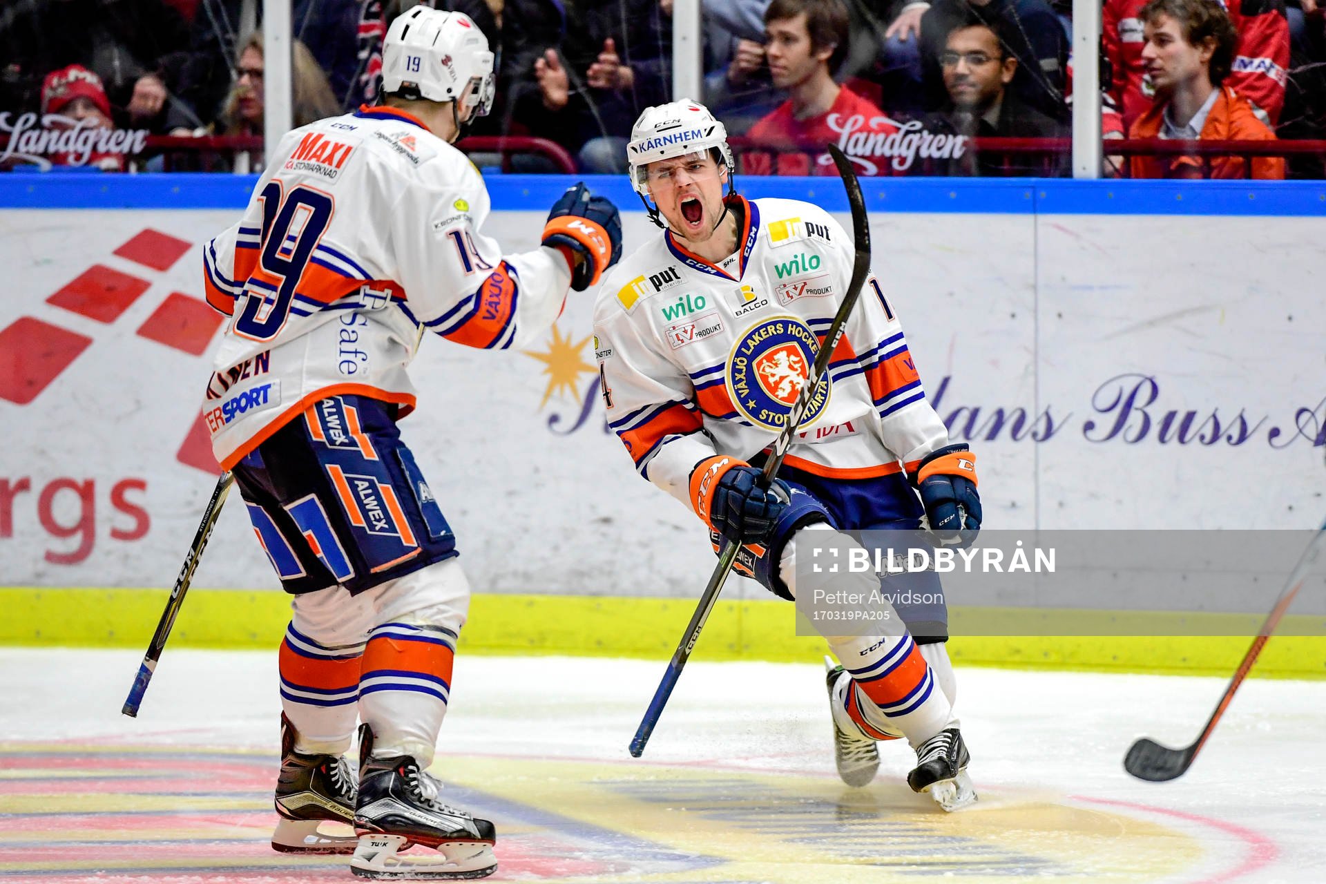 Växjös Emil Pettersson jublar