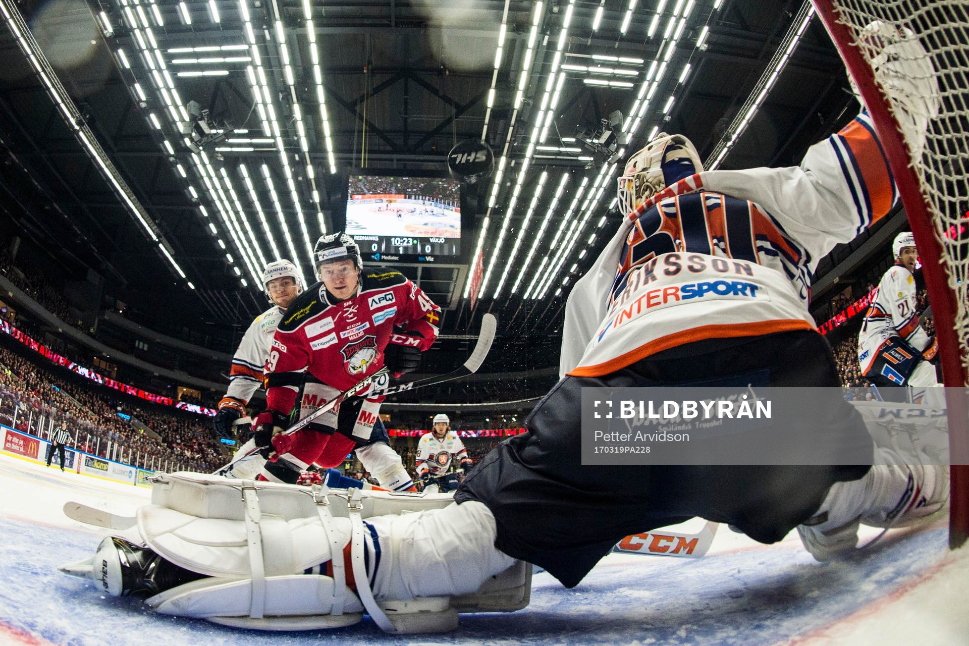 Malmö Redhawks Rhett Rakhshani gör 1-0 bakom Växjös
