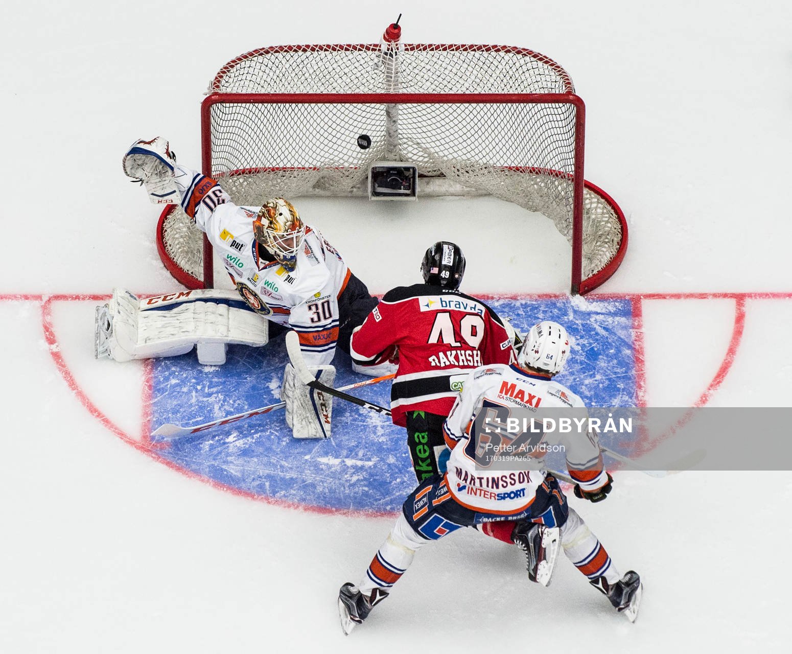 Malmö Redhawks Rhett Rakhshani gör 1-0 bakom Växjös