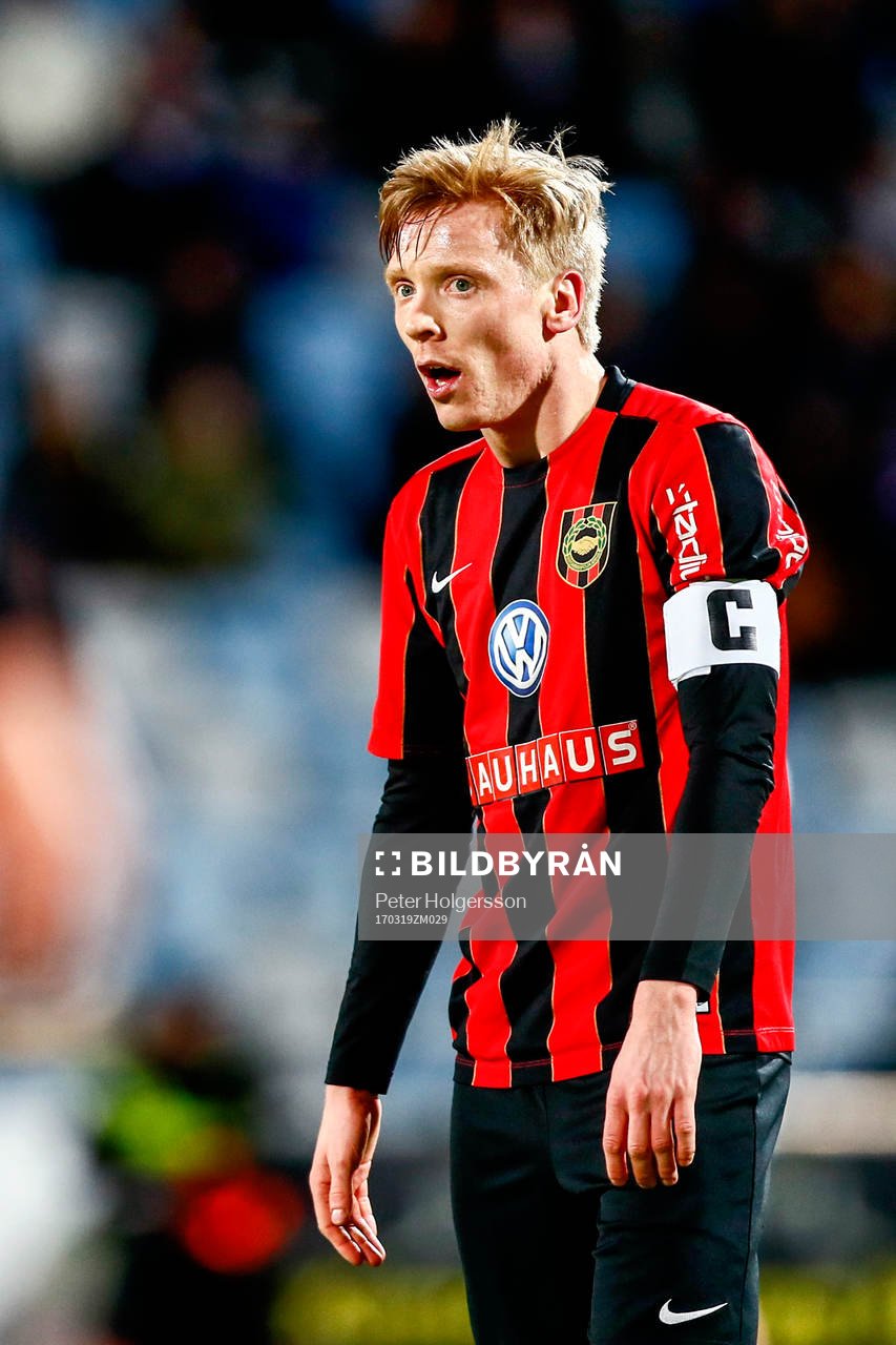 Brommapojkarnas Gustav Sandberg Magnusson deppar