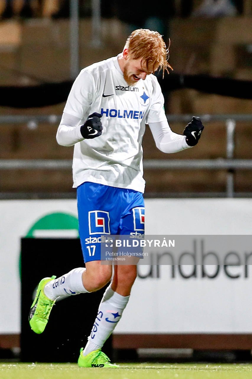 Norrköpings Karl Holmberg jublar