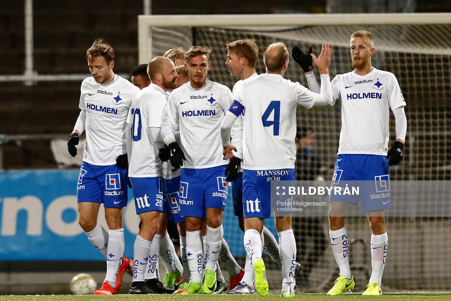 Norrköpings spelar jublar