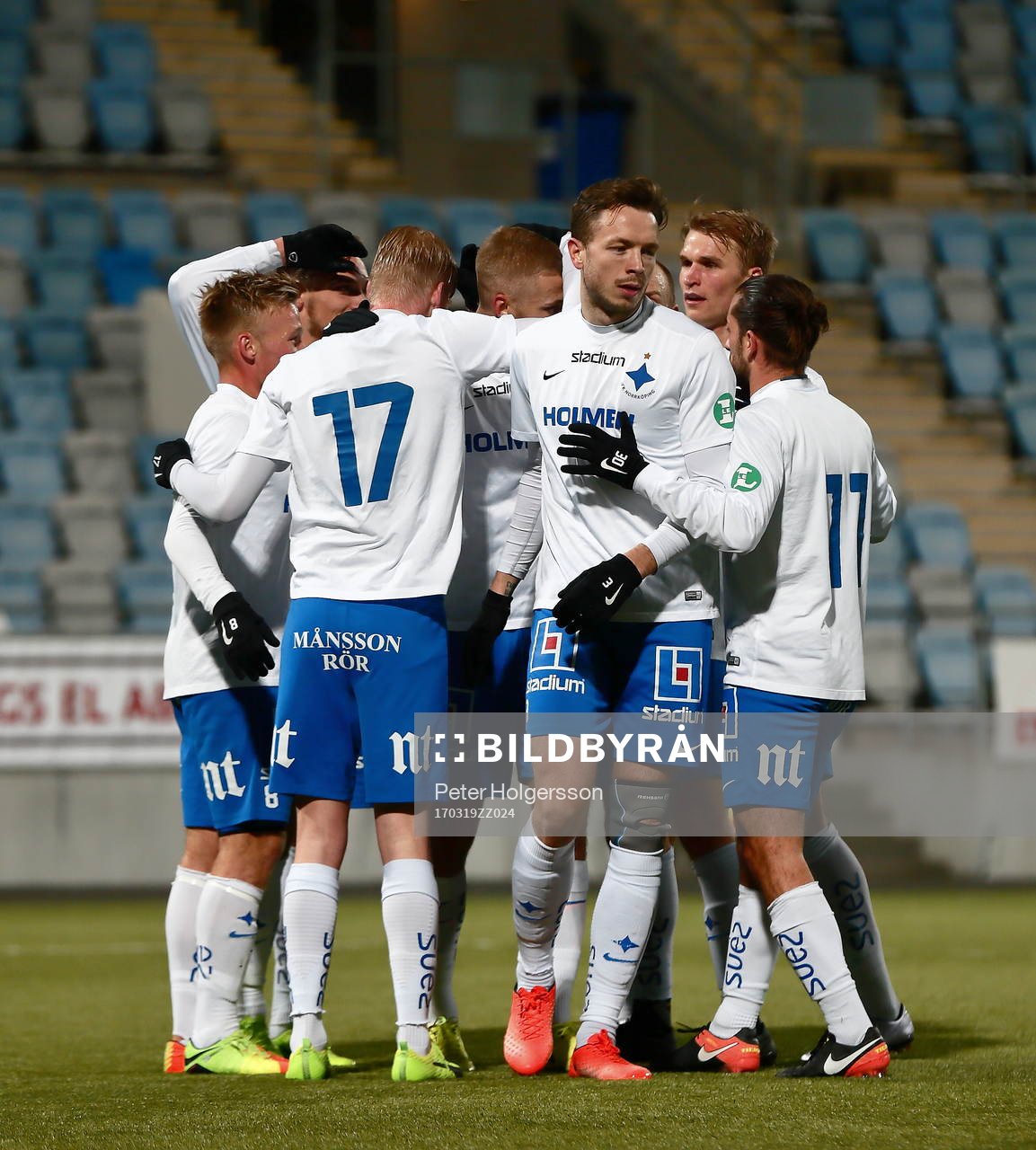 Norrköpings spelare jublar