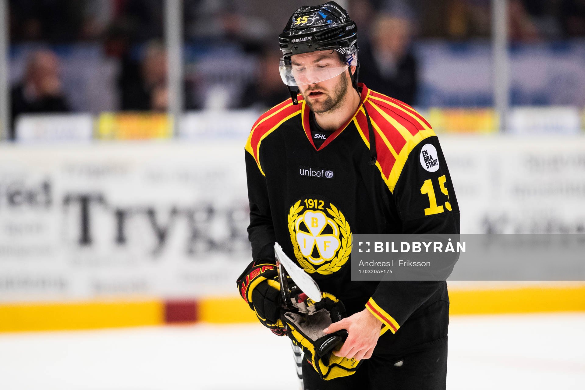 Brynäs Simon Bertilsson deppar