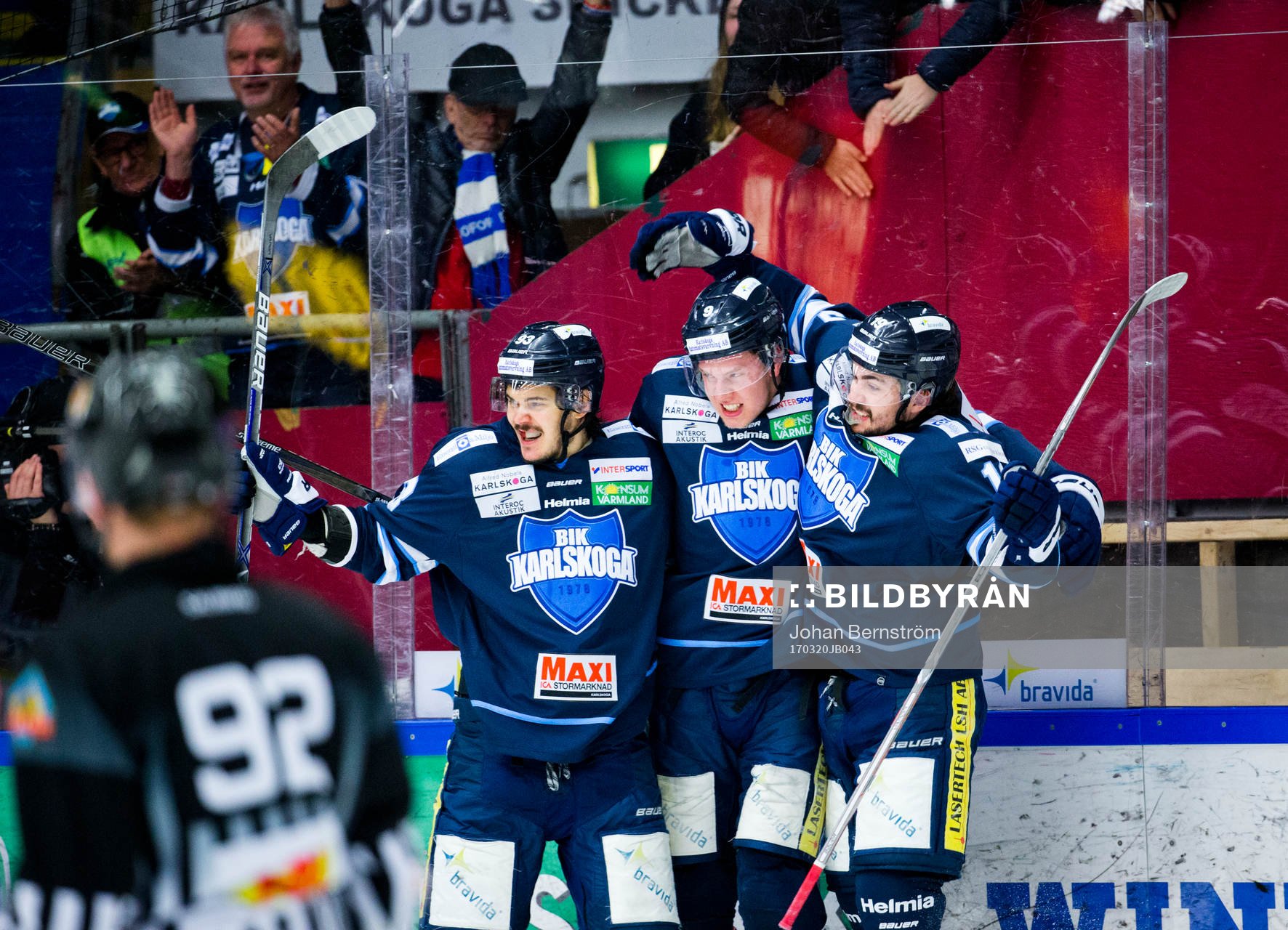 Karlskogas Victor Ejdsell jublar