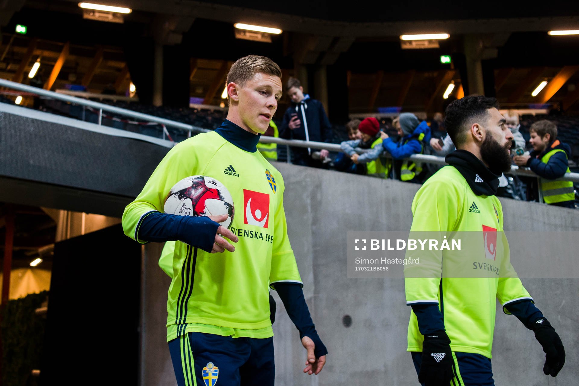 Emil Krafth och Jimmy Durmaz före en träning med Sveriges