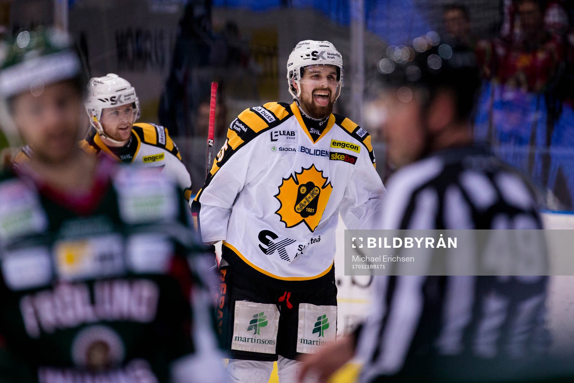 Skellefteås Axel Holmström jublar