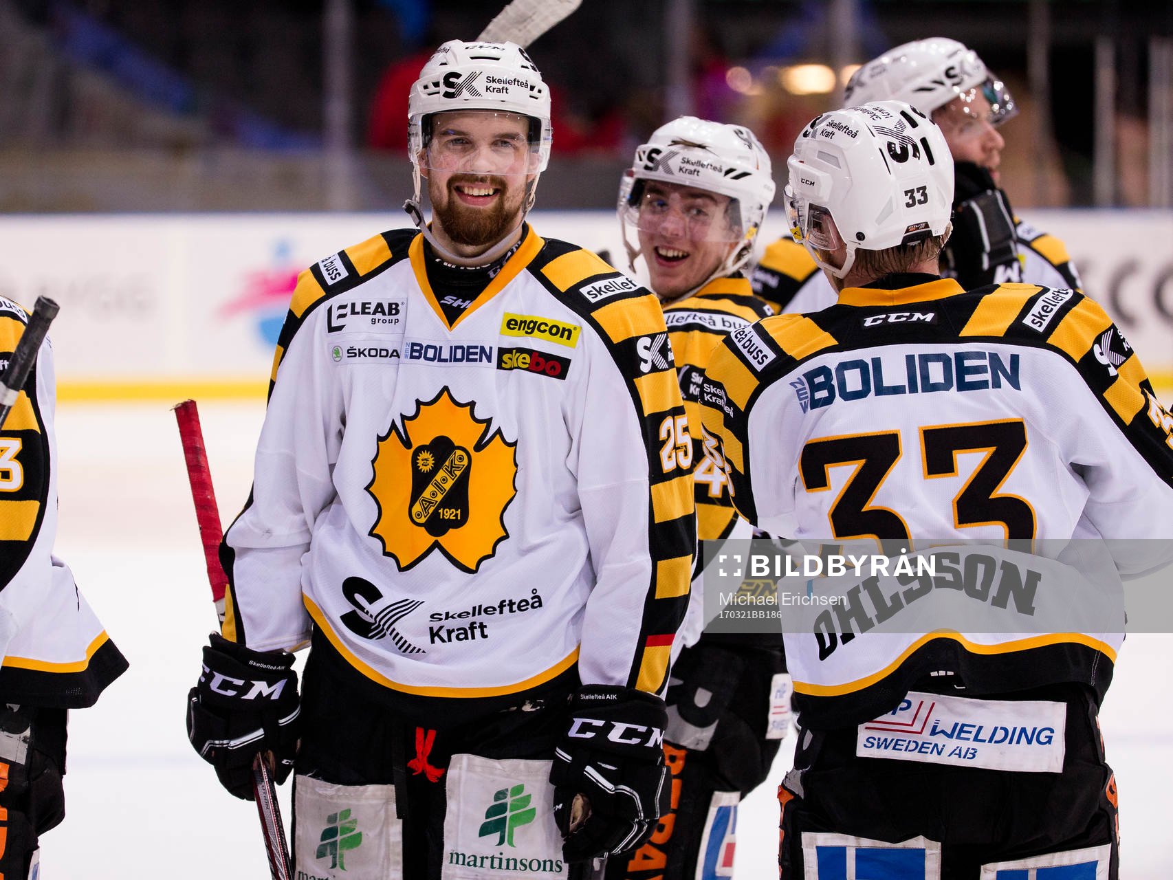 Skellefteås Axel Holmström glad