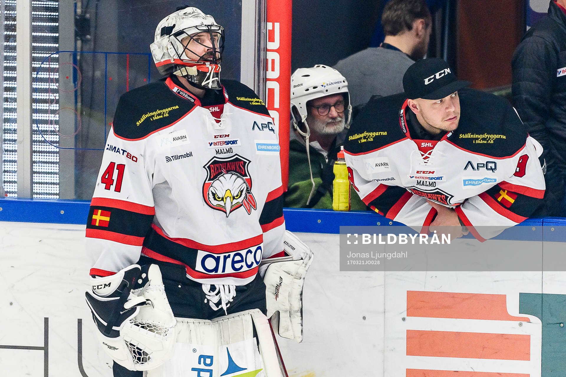 Malmö Redhawks målvakt Cristopher Nihlstorp och målvakt