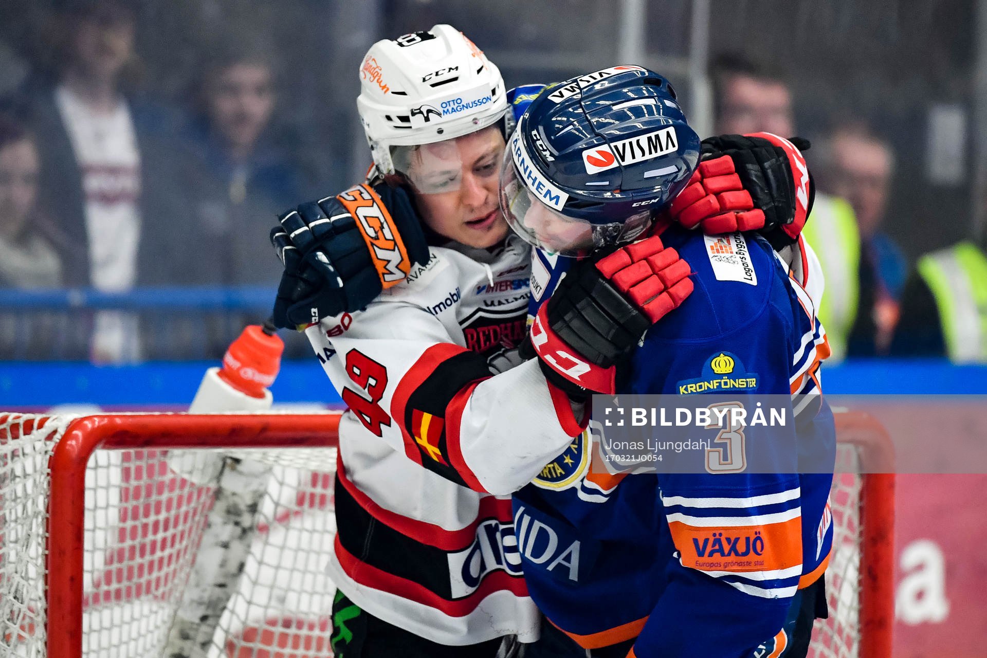Malmö Redhawks Rhett Rakhshani och Växjös Oliver Bohm