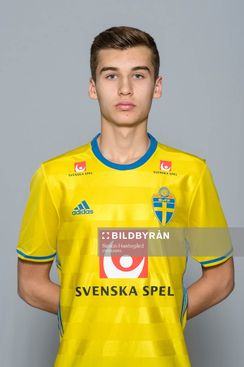Rasmus Wiedesheim-Paul i P18-landslaget