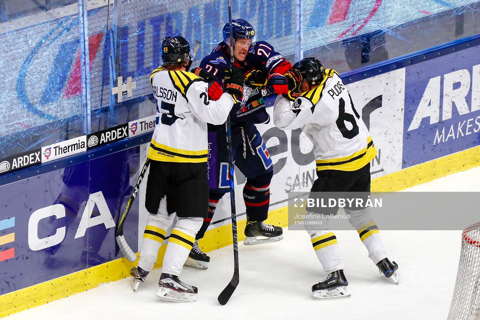 Slagsmål mellan Linköpings Emil Sylvegård och Brynäs