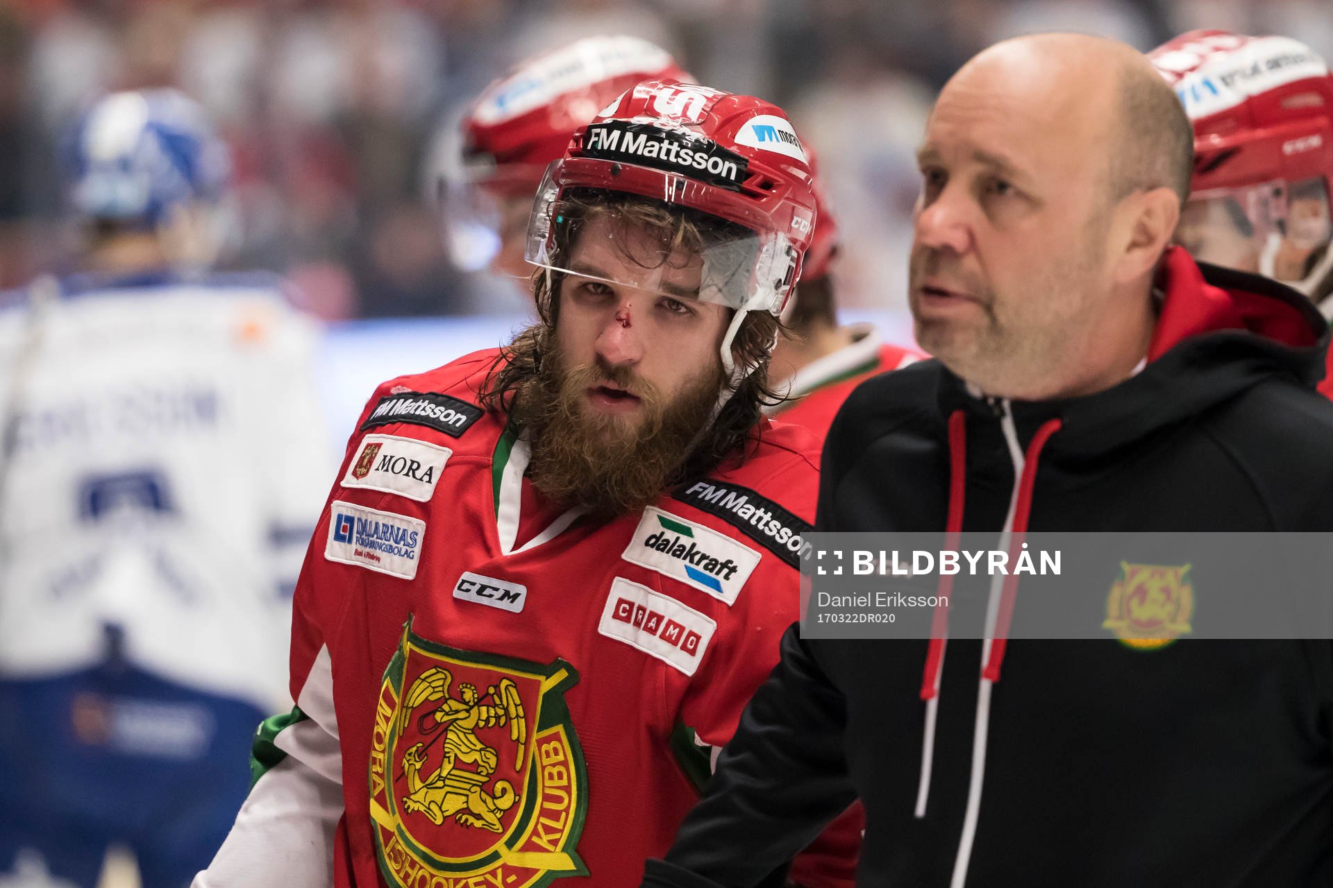 Moras Alex Aleardi  i ishockeymatchen i direktkvalet till