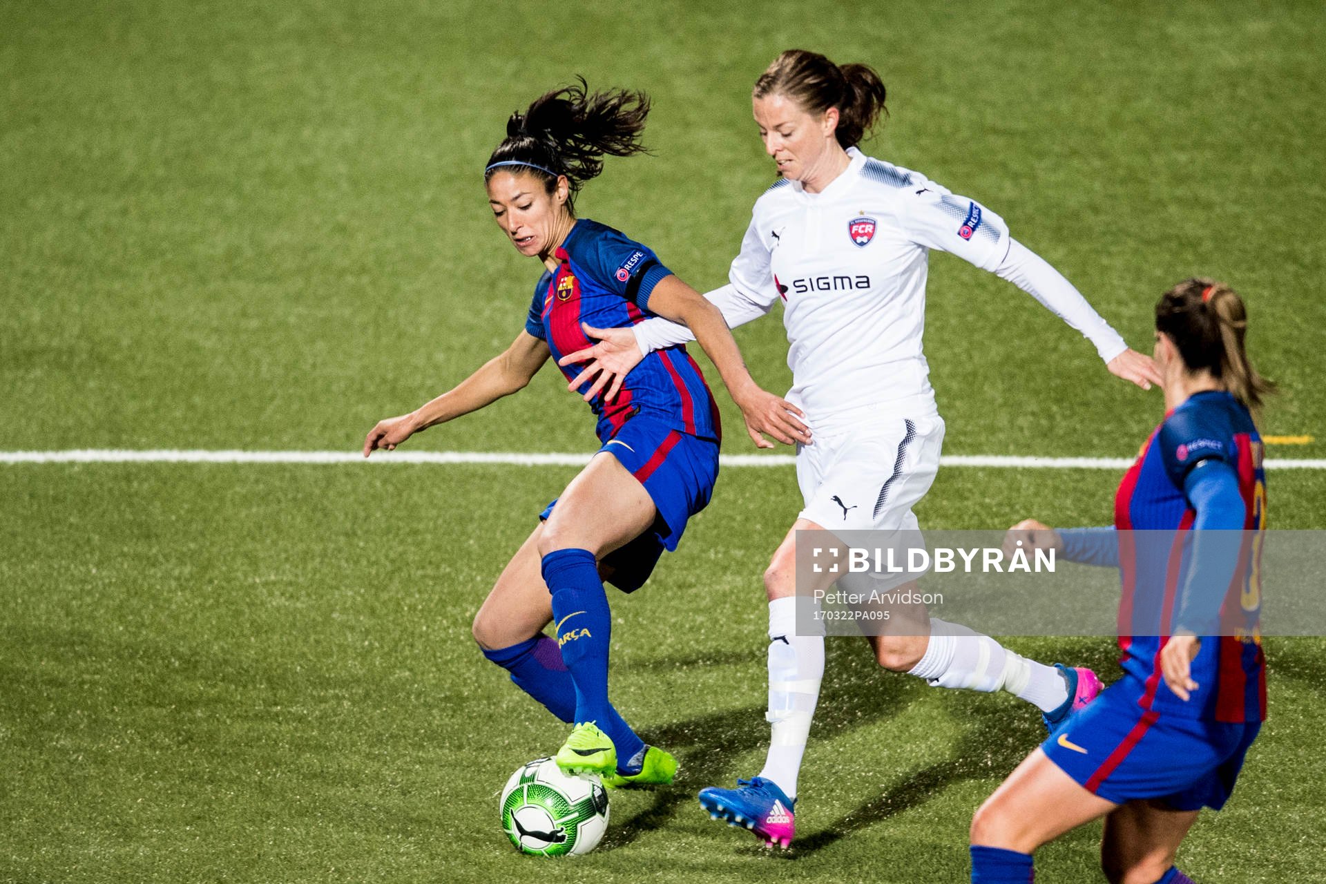 Barcelonas Leila Ouahabi och Rosengårds Lotta Schelin