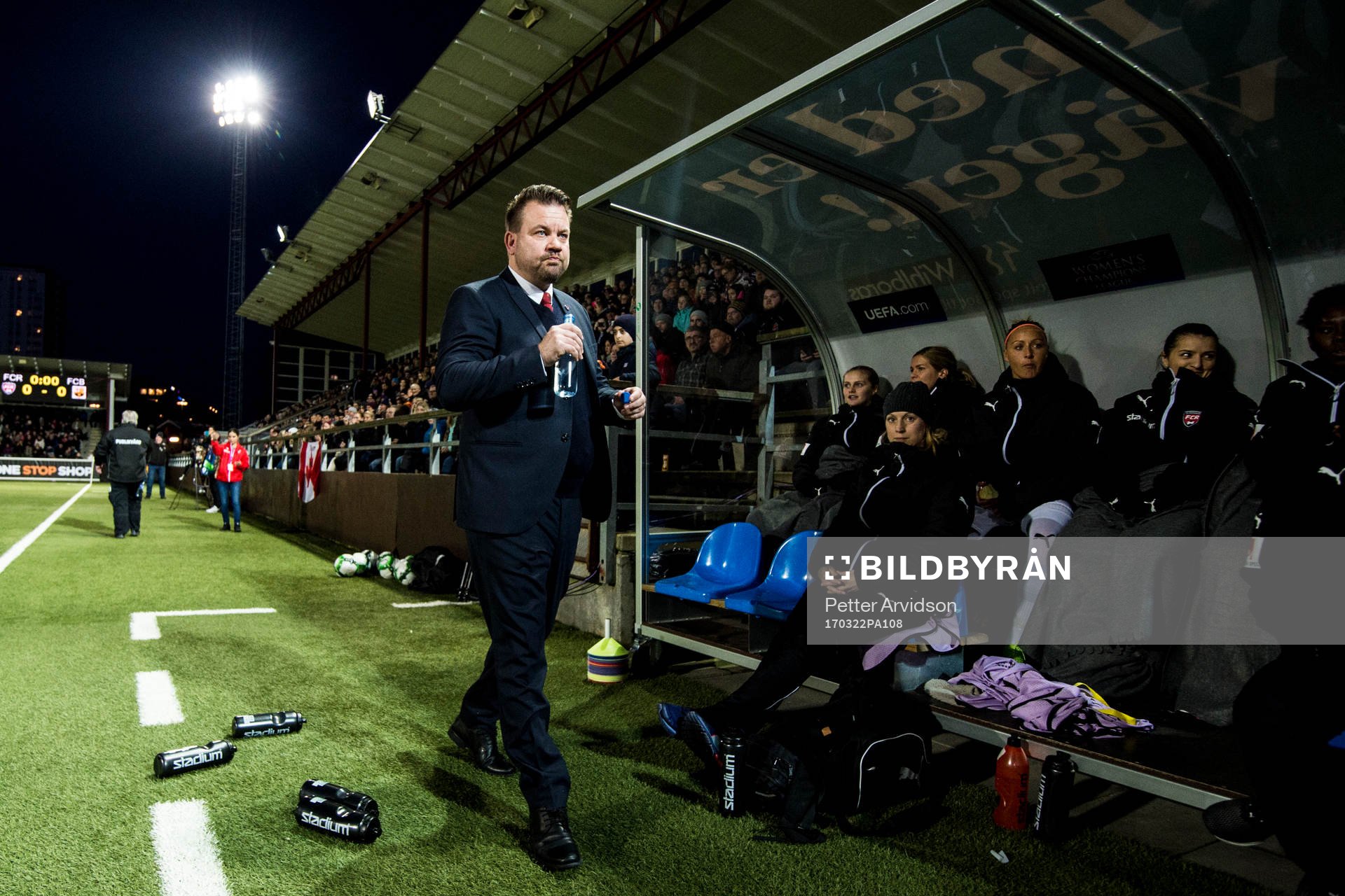 Rosengårds tränare Jack Majgaard Jensen under fotbollsmatchen i Champions League mellan Rosengård och Barcelona den 22 mars 2017 i Malmö.