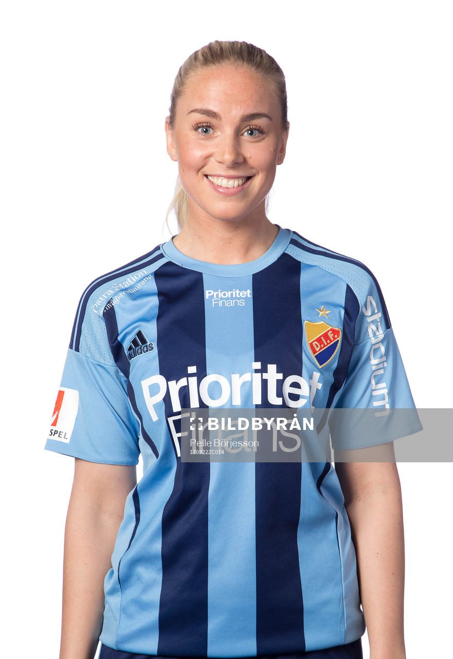 Djurgårdens Petronella Ekroth poserar för ett porträtt den 22 mars 2017 i Stockholm.