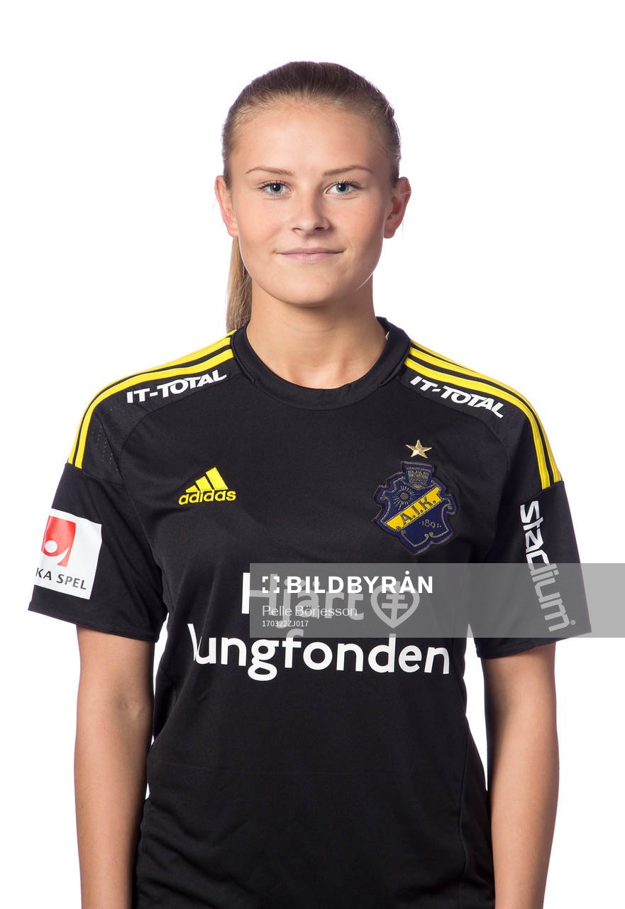 AIK:s Amanda Nildén poserar för ett porträtt den 22 mars 2017 i Stockholm.