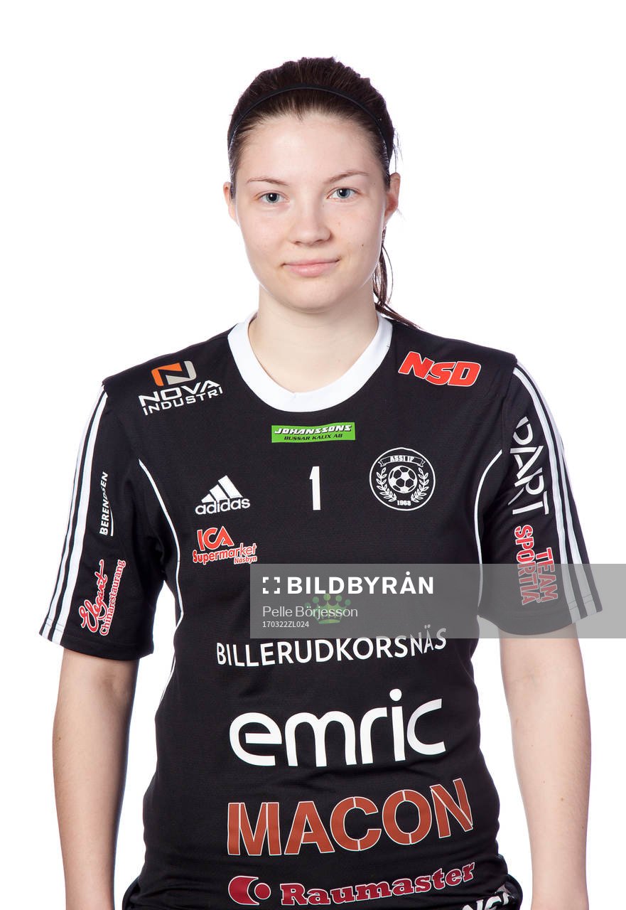 Assis Jenny Isaksson poserar för ett porträtt den 22 mars 2017 i Risögrund.