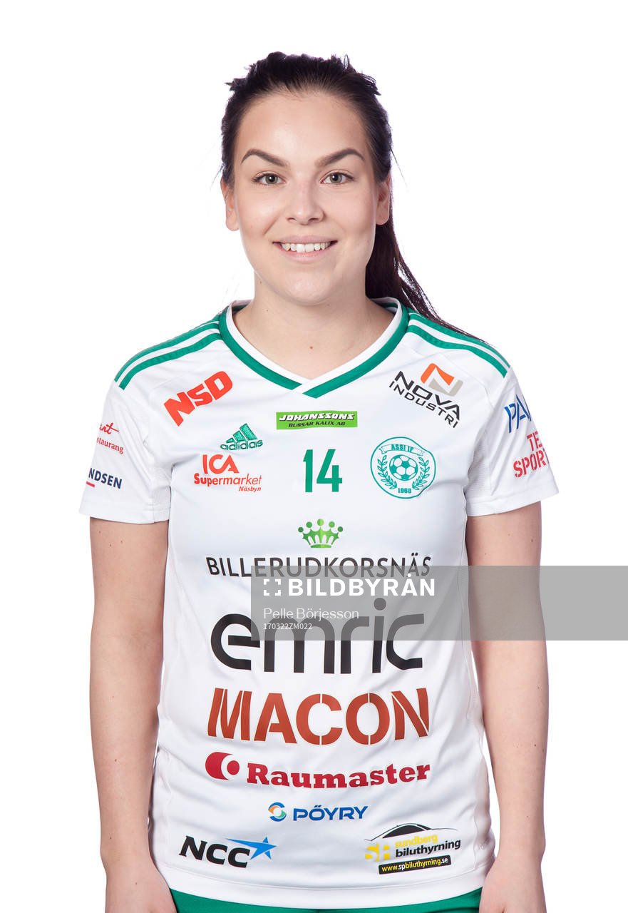 Assis Frida Björck poserar för ett porträtt den 22 mars 2017 i Risögrund.